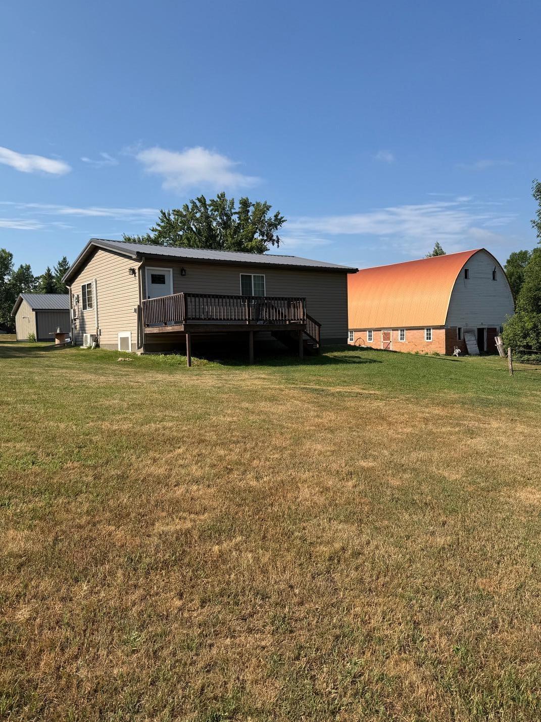 1980 single family home for sale at 38151 County Highway 35 in Dent, MN — 1 bed, 1 bath (photo 6 of 38)