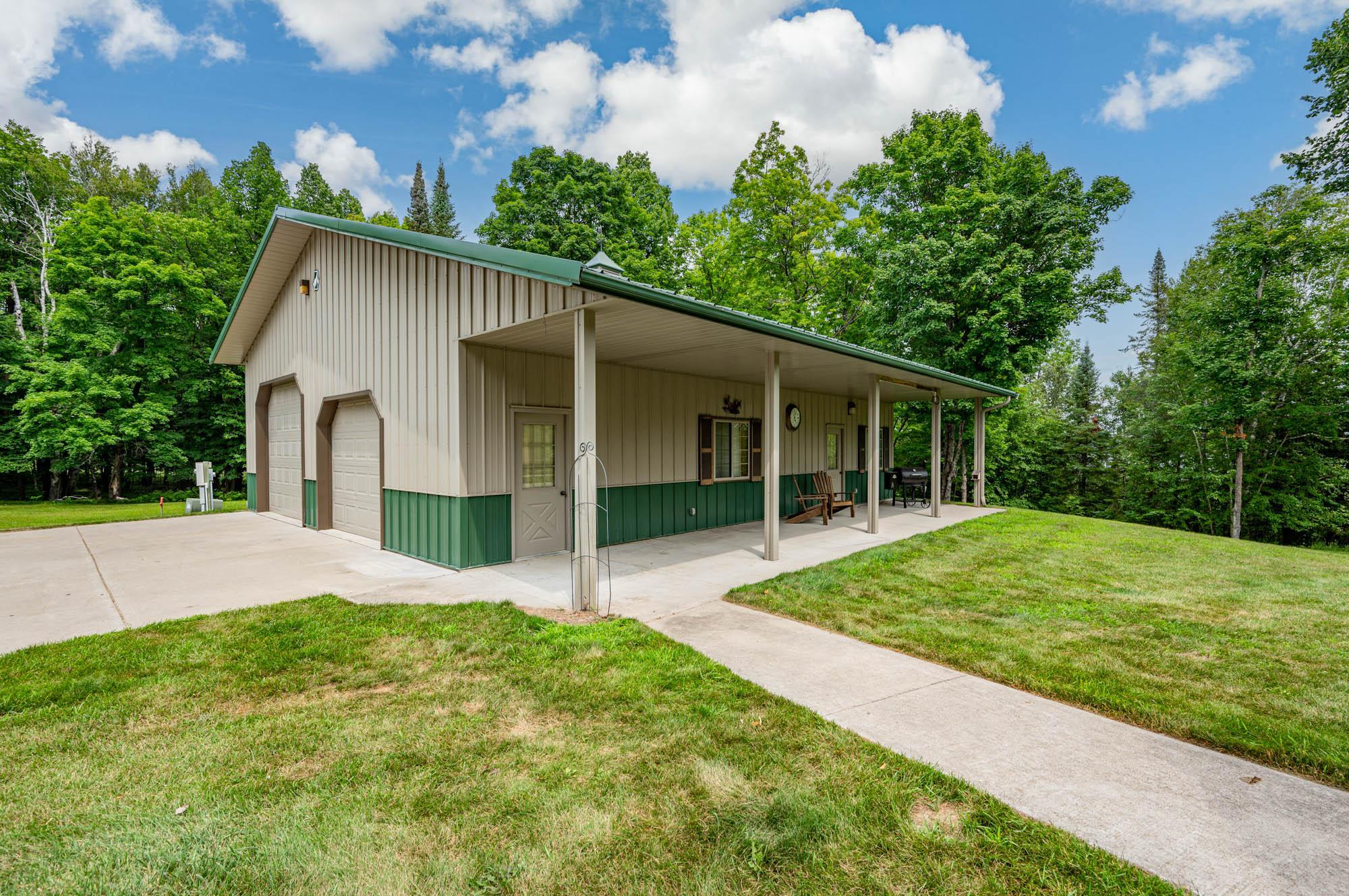 2006 single family home for sale at 46726 County Road 133 in Deer River, MN — 4 bed, 4 bath (photo 7 of 50)