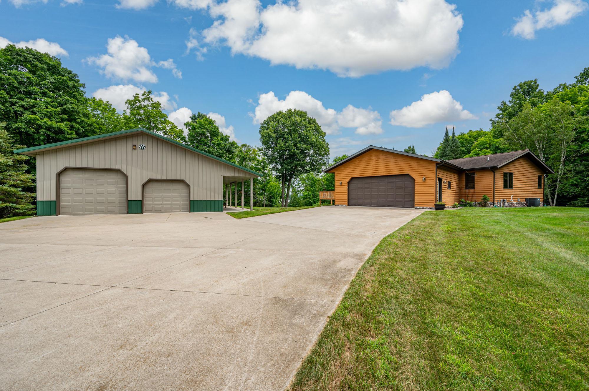 2006 single family home for sale at 46726 County Road 133 in Deer River, MN — 4 bed, 4 bath (photo 8 of 50)