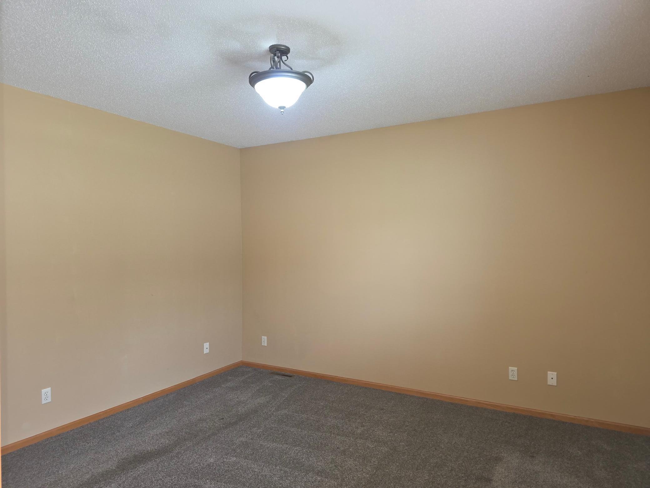 972 33rd Street S, Moorhead MN 56560 - Photo 20 of 35