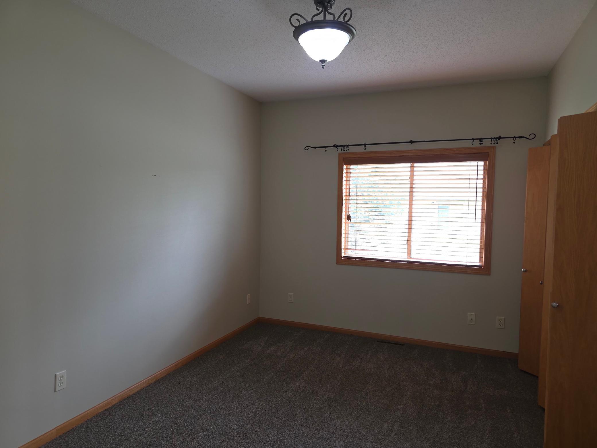 972 33rd Street S, Moorhead MN 56560 - Photo 24 of 35