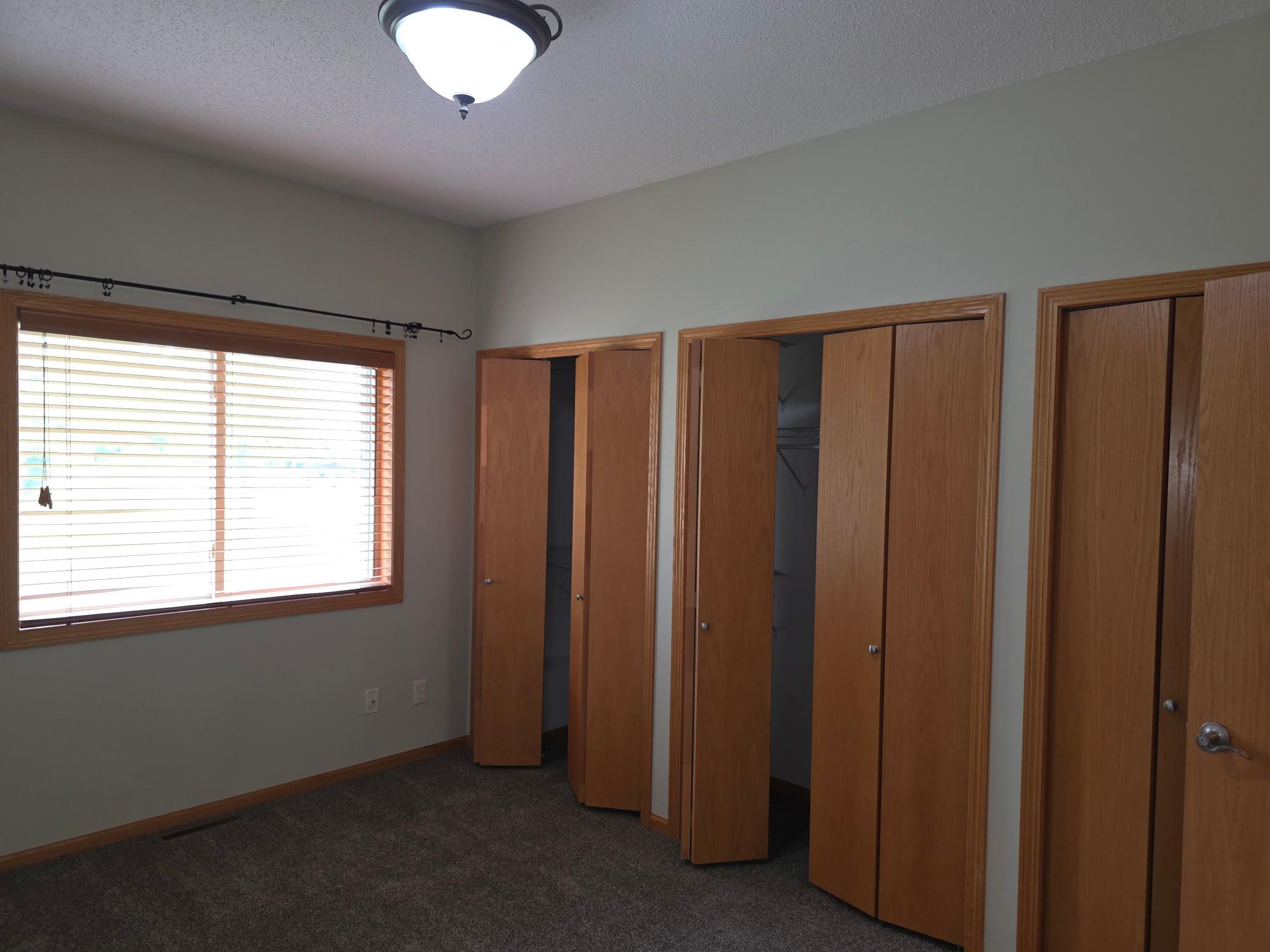 972 33rd Street S, Moorhead MN 56560 - Photo 25 of 35