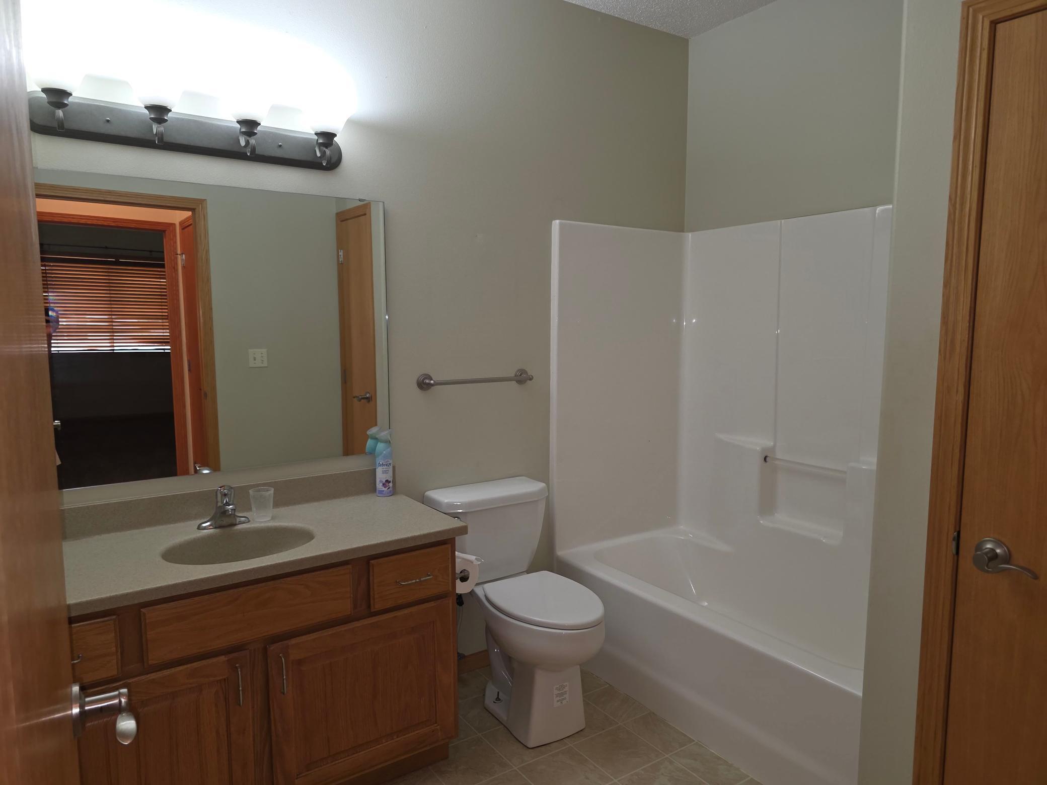 972 33rd Street S, Moorhead MN 56560 - Photo 26 of 35