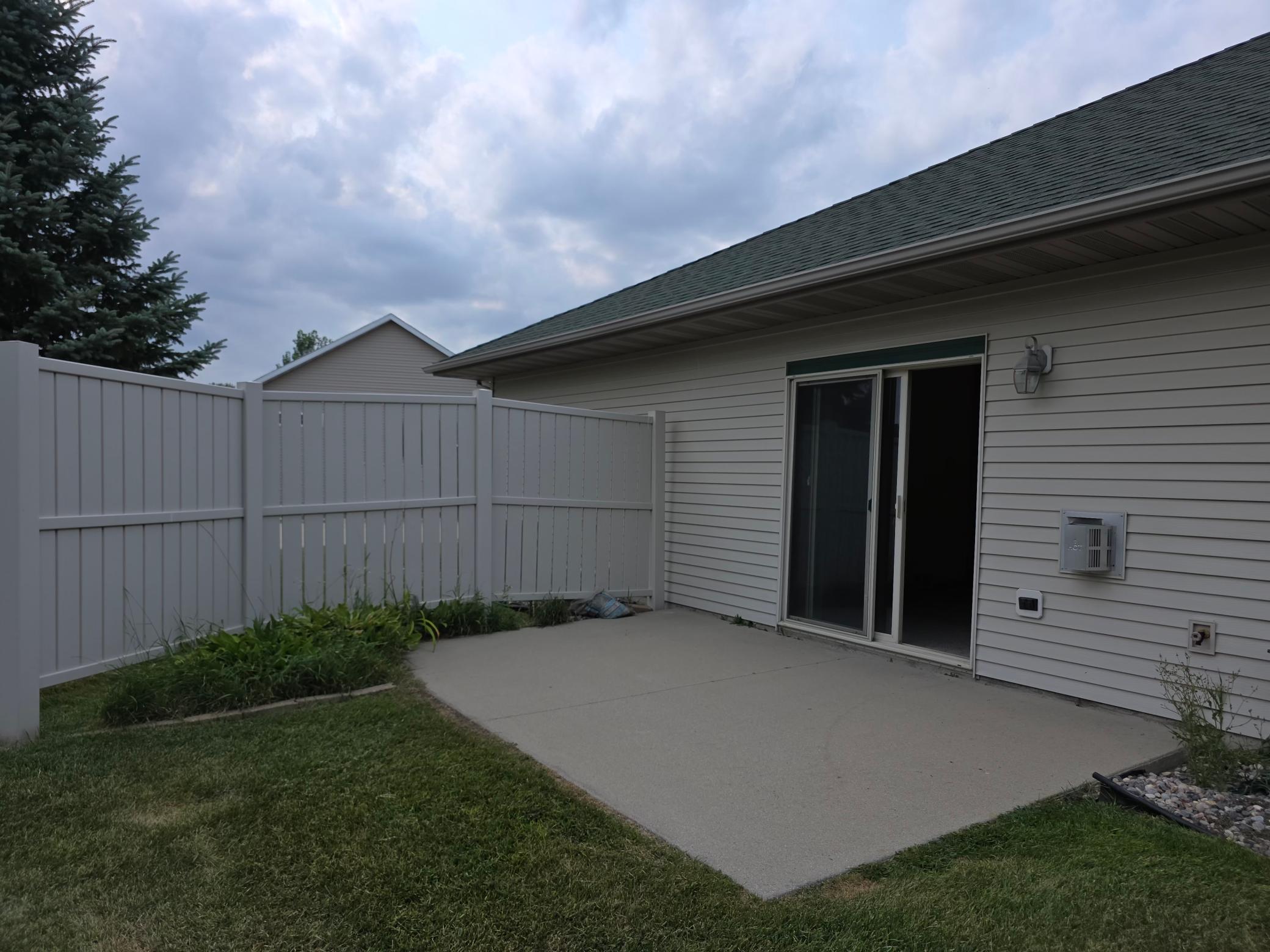 972 33rd Street S, Moorhead MN 56560 - Photo 29 of 35