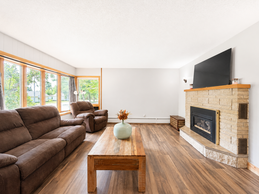 515 NW 6th Street, Grand Rapids MN 55744 - Photo 3 of 29