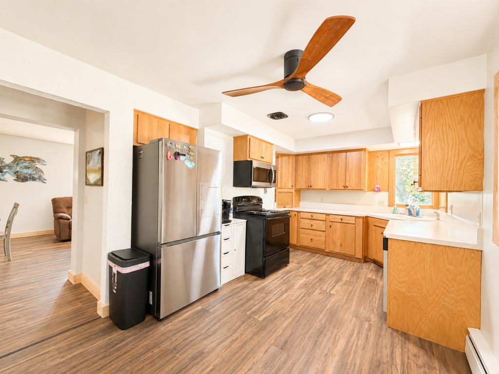 515 NW 6th Street, Grand Rapids MN 55744 - Photo 5 of 29