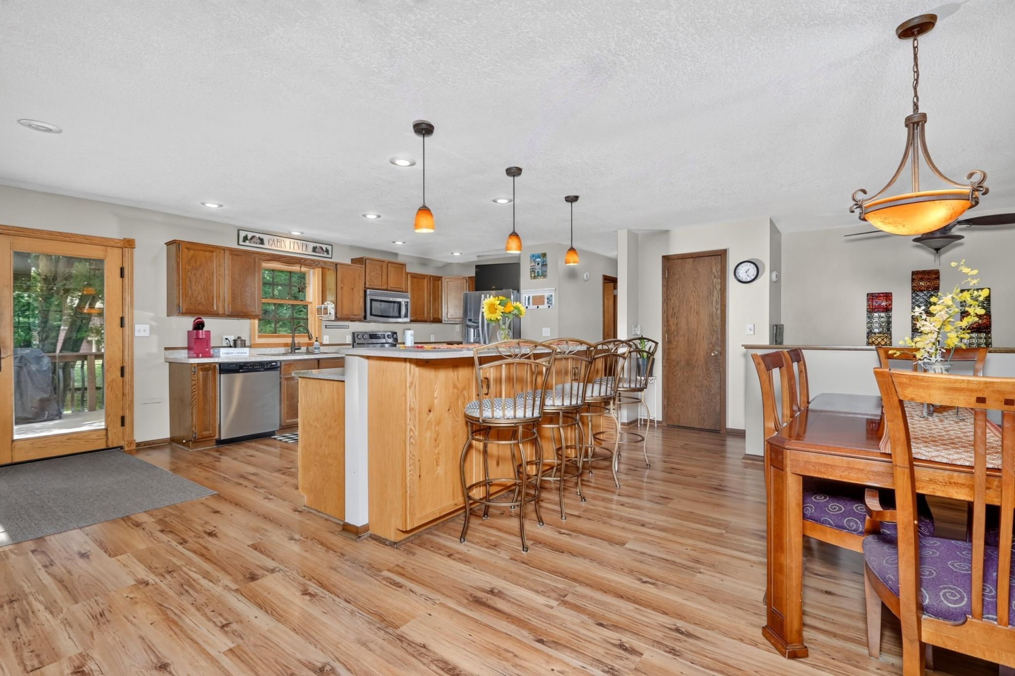 1976 single family home for sale at 2452 Deschepper Drive in Grand Rapids, MN — 4 bed, 2 bath (photo 12 of 47)