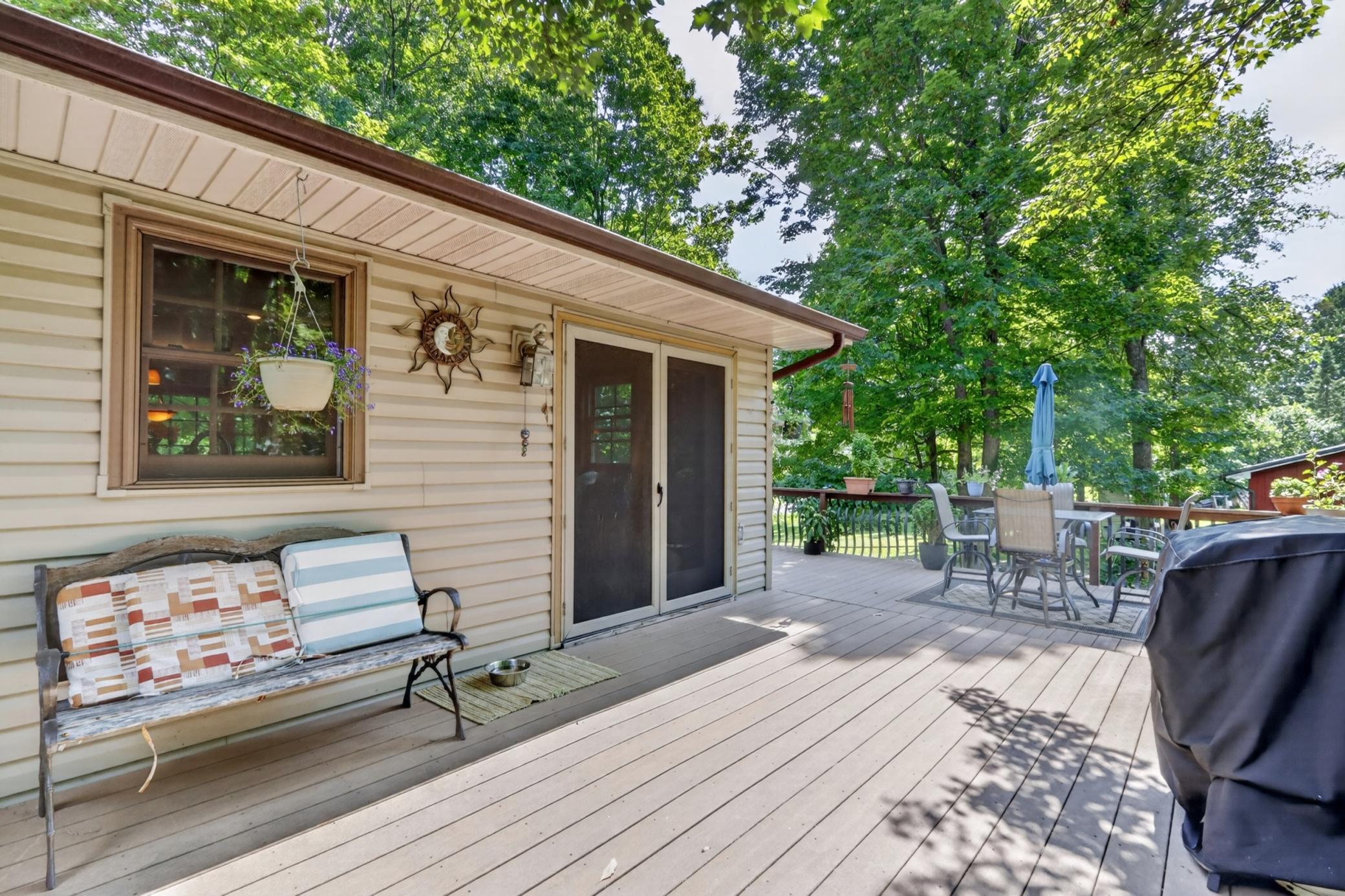 1976 single family home for sale at 2452 Deschepper Drive in Grand Rapids, MN — 4 bed, 2 bath (photo 33 of 47)