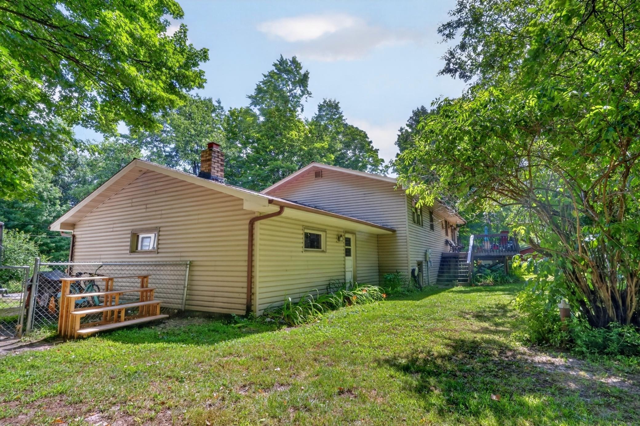 1976 single family home for sale at 2452 Deschepper Drive in Grand Rapids, MN — 4 bed, 2 bath (photo 40 of 47)