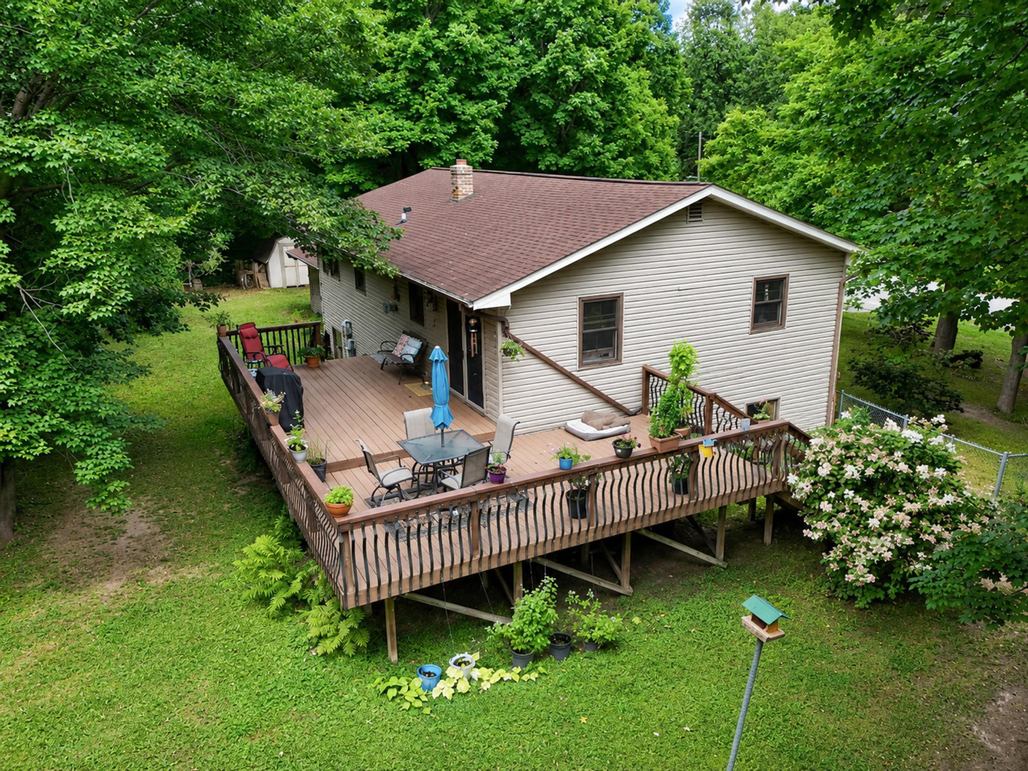 1976 single family home for sale at 2452 Deschepper Drive in Grand Rapids, MN — 4 bed, 2 bath (photo 7 of 47)