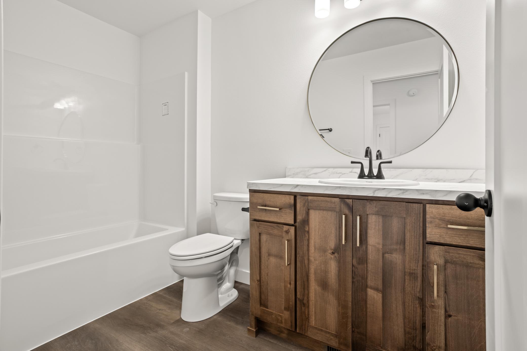 2611 38 Avenue S, Moorhead MN 56560 - Photo 29 of 38