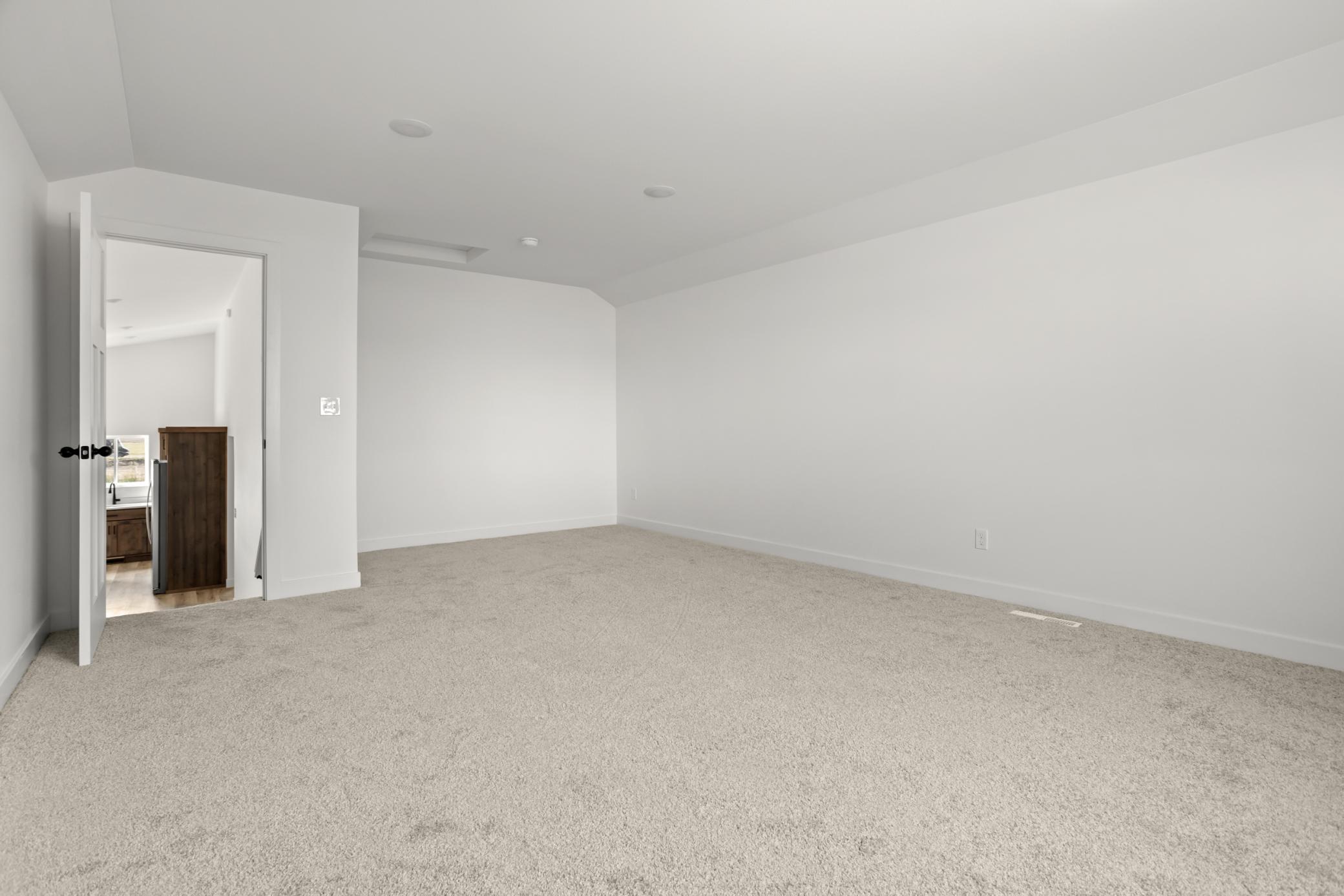 2617 38 Avenue S, Moorhead MN 56560 - Photo 22 of 38