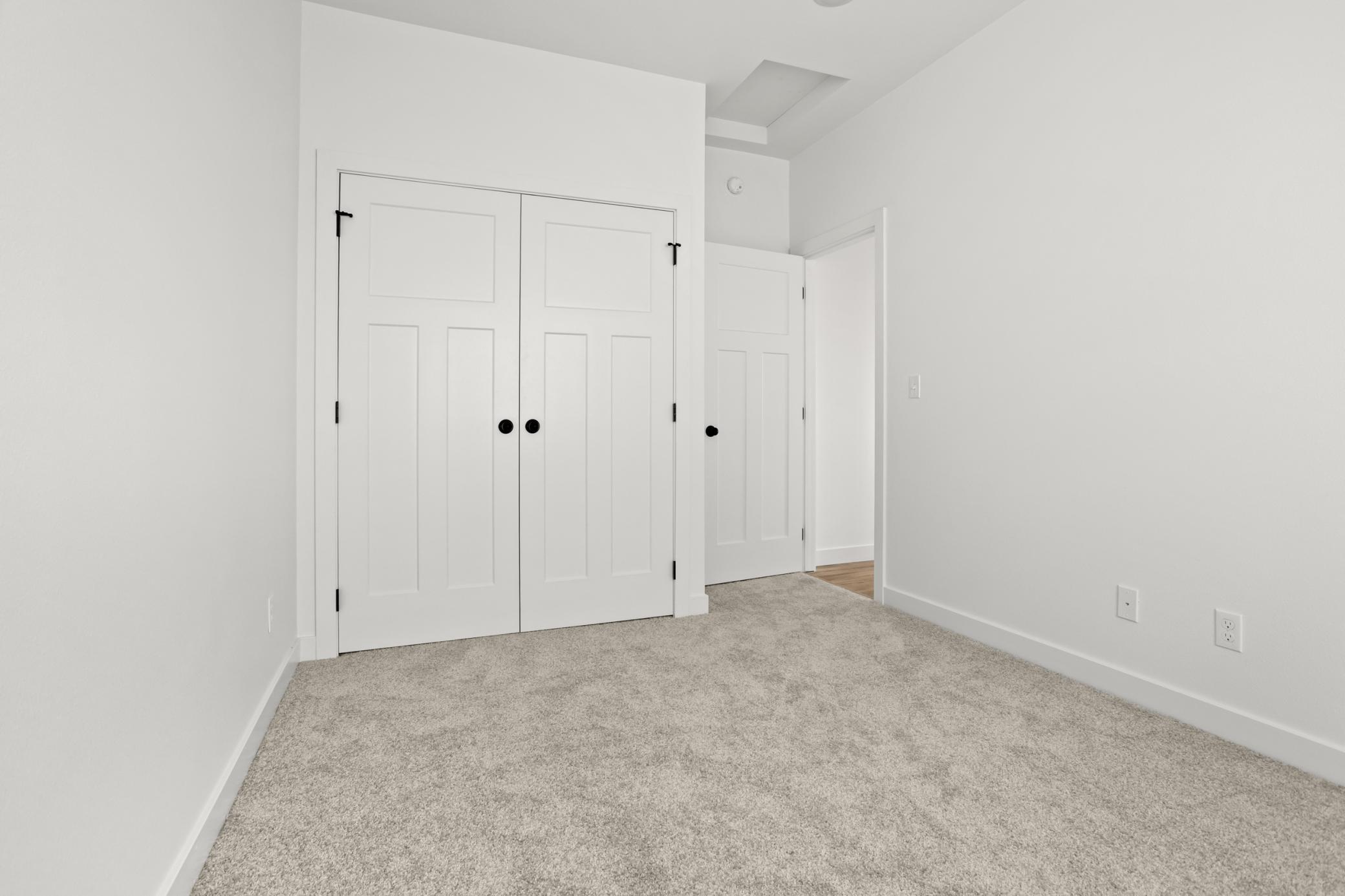 2623 38 Avenue S, Moorhead MN 56560 - Photo 19 of 38