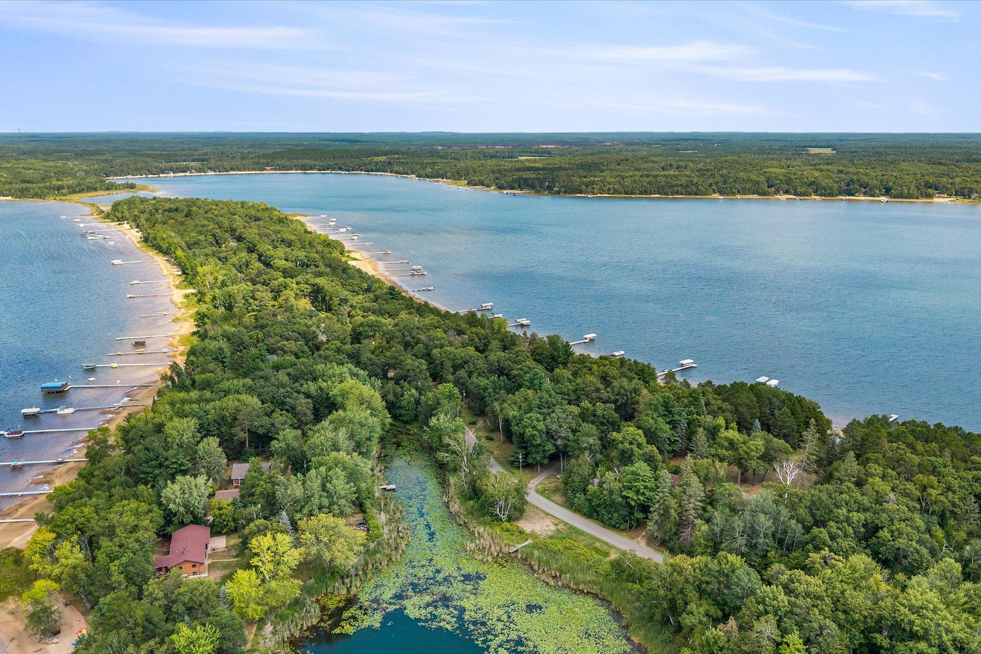 1974 single family home for sale at 29270 Huxtable Point Road in Merrifield, MN — 3 bed, 2 bath (photo 42 of 47)