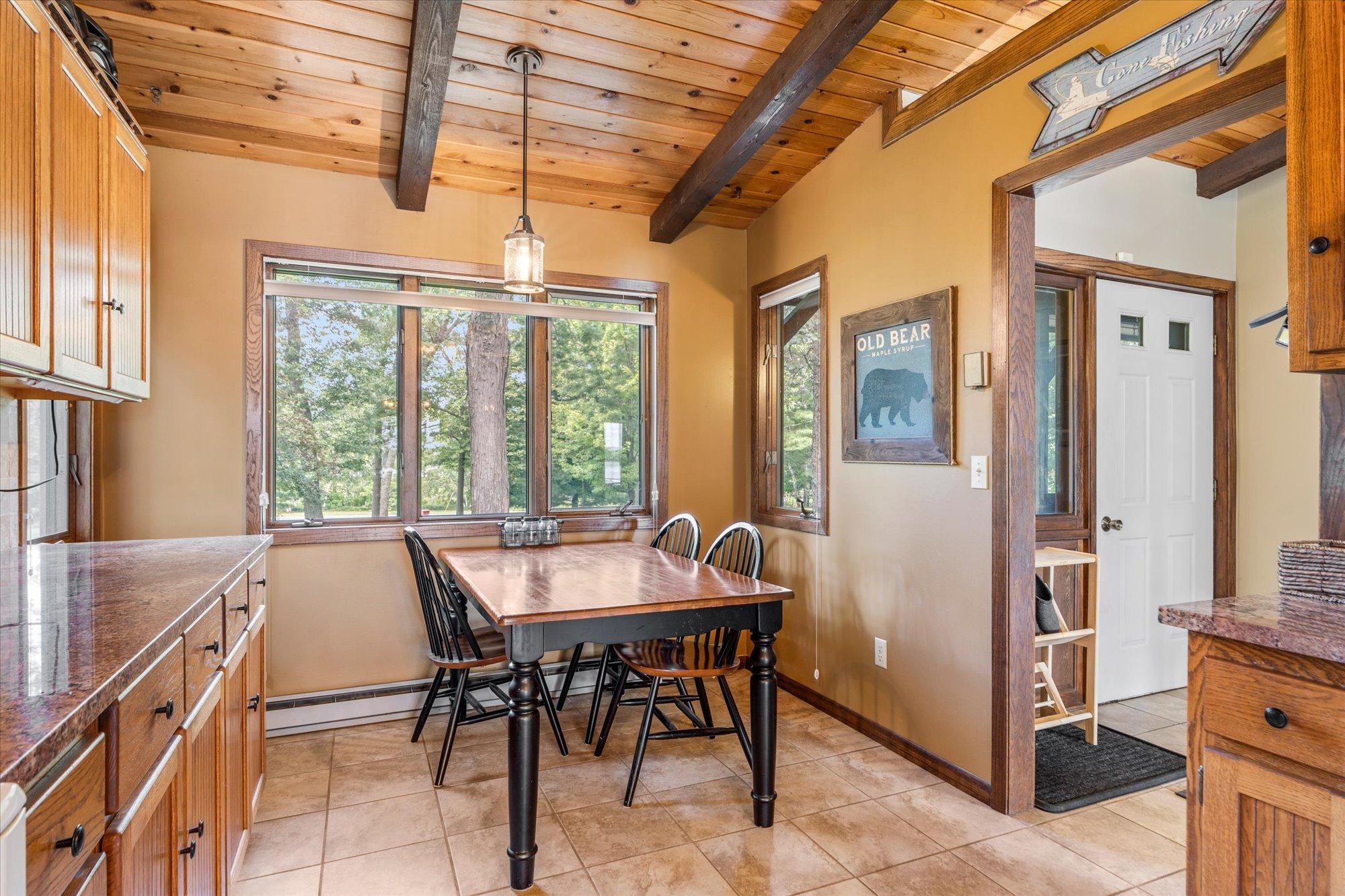 1974 single family home for sale at 29270 Huxtable Point Road in Merrifield, MN — 3 bed, 2 bath (photo 10 of 47)