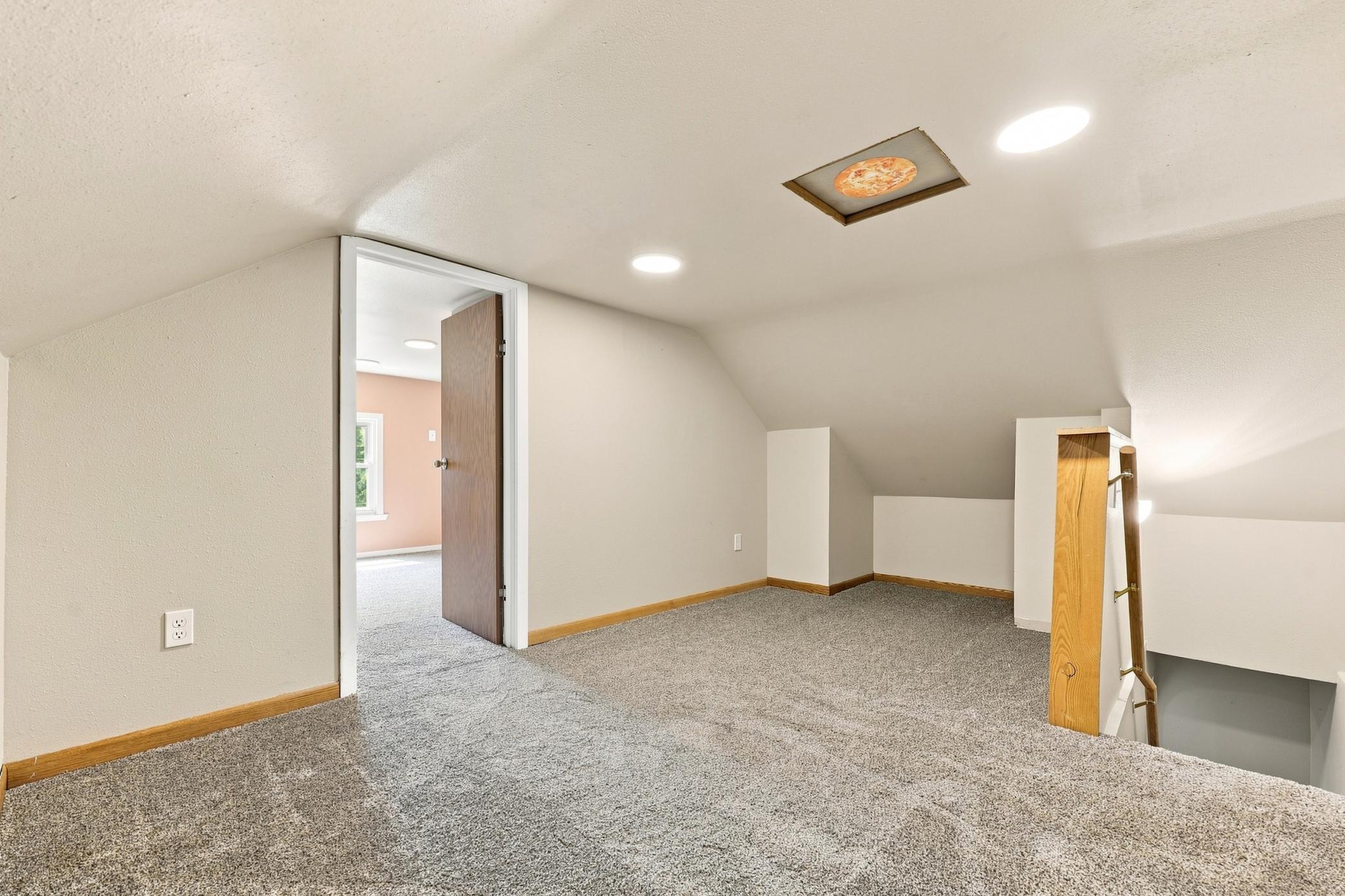 1920 single family home for sale at 202 1st Avenue SW in Dilworth, MN — 4 bed, 2 bath (photo 19 of 32)