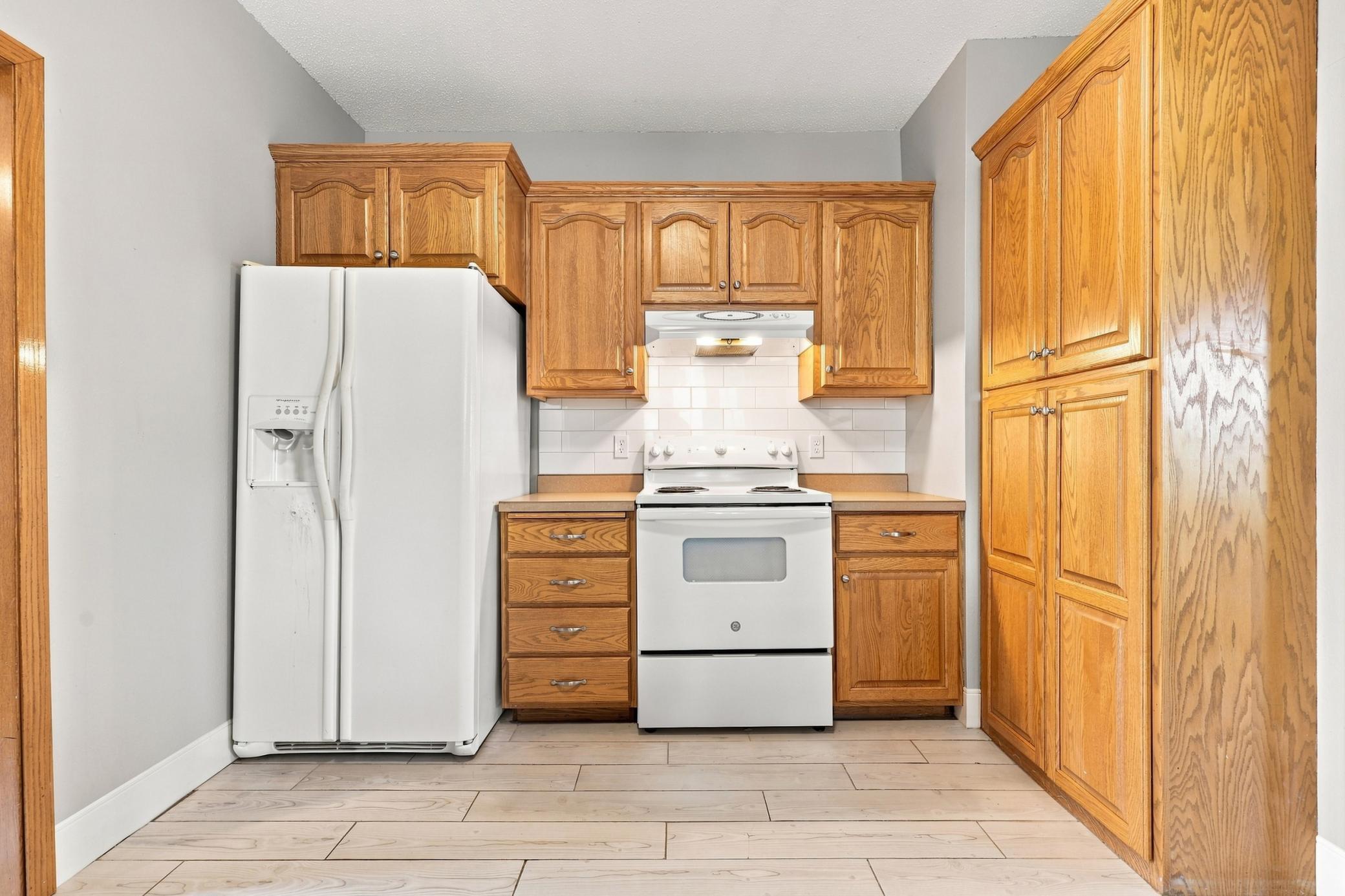 1920 single family home for sale at 202 1st Avenue SW in Dilworth, MN — 4 bed, 2 bath (photo 9 of 32)