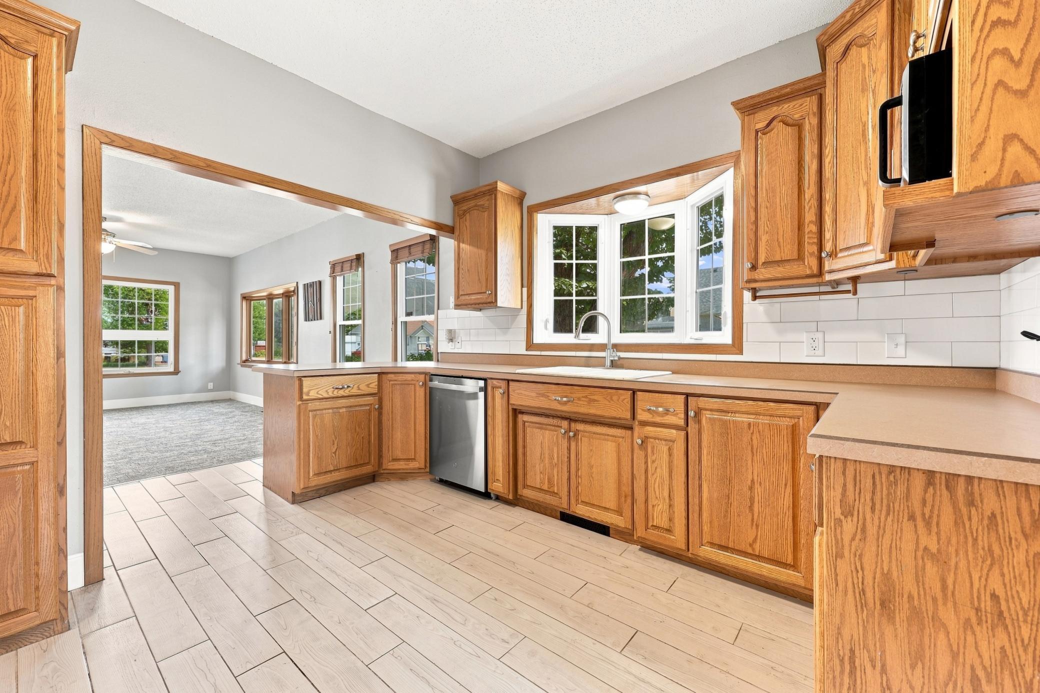 1920 single family home for sale at 202 1st Avenue SW in Dilworth, MN — 4 bed, 2 bath (photo 10 of 32)