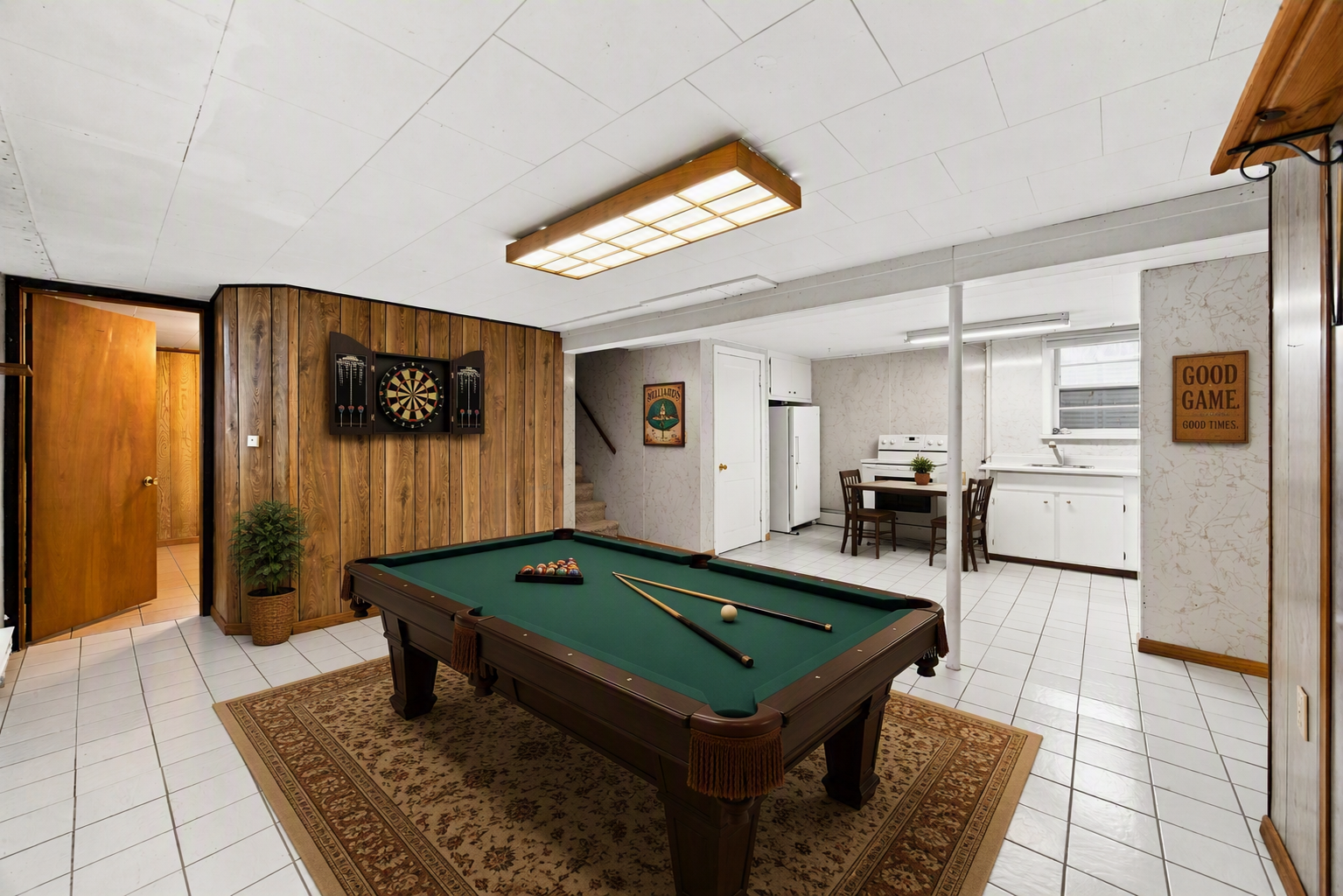 1959 single family home for sale at 1914 15th Street S in Moorhead, MN — 4 bed, 2 bath (photo 14 of 29)