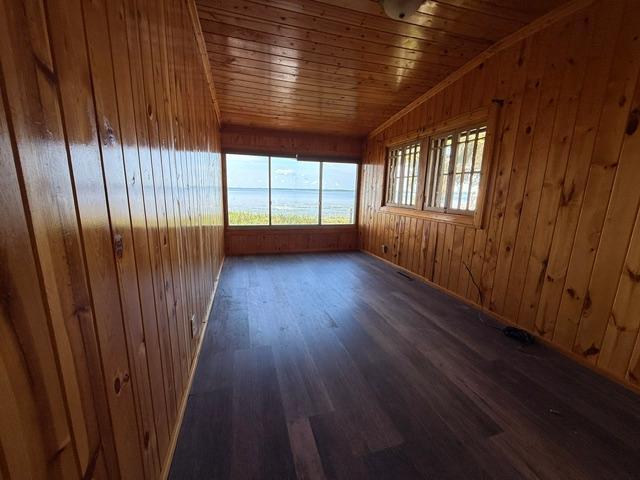 1950 single family home for sale at 50181 County Road 35 in Deer River, MN — 3 bed, 1 bath (photo 4 of 30)