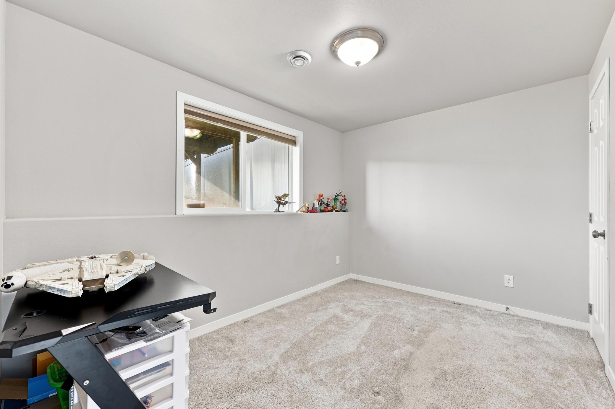 935 Eaglewood Avenue W, West Fargo ND 58078 - Photo 11 of 15