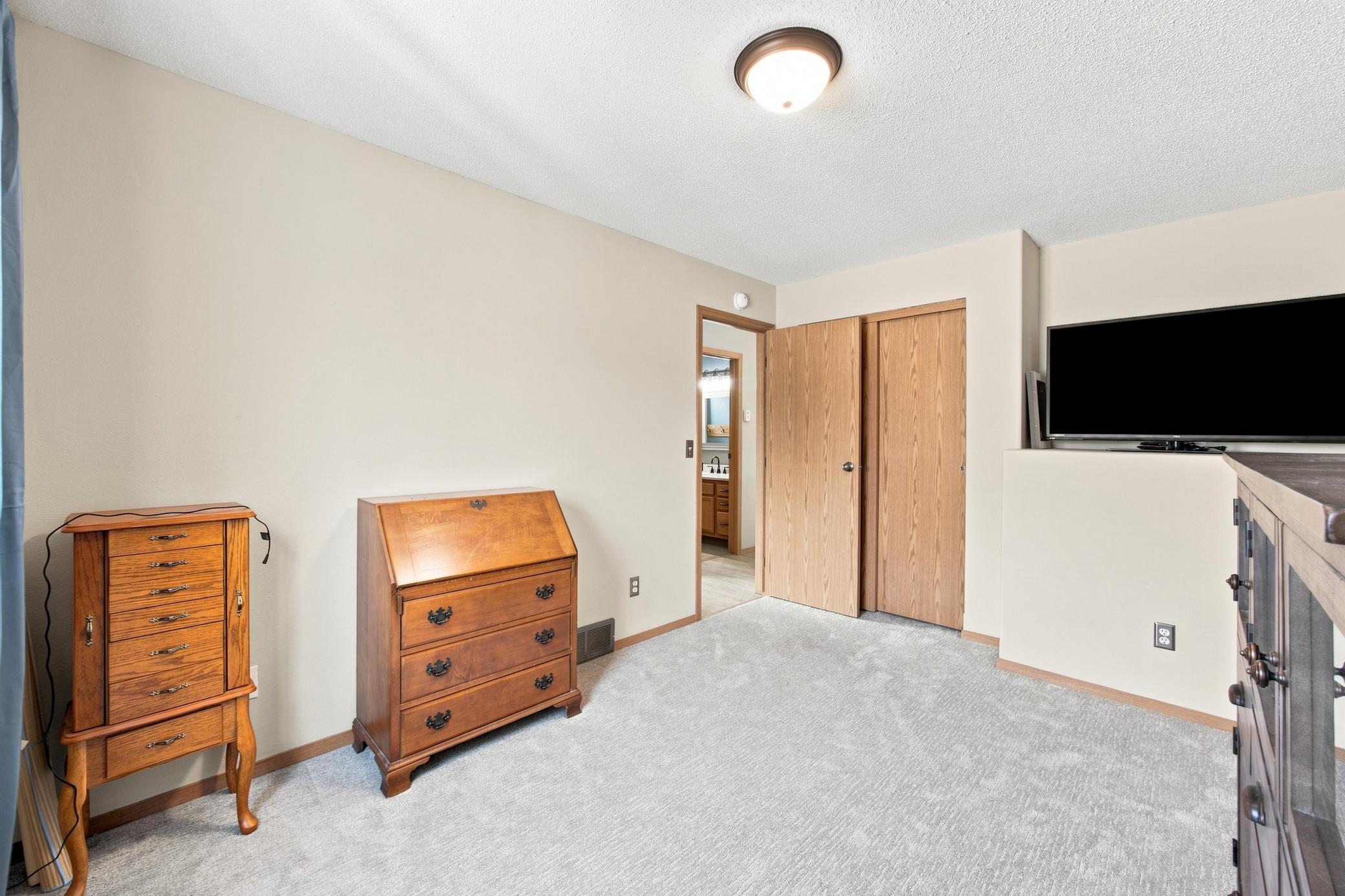 3606 34th Street S, Moorhead MN 56560 - Photo 14 of 32