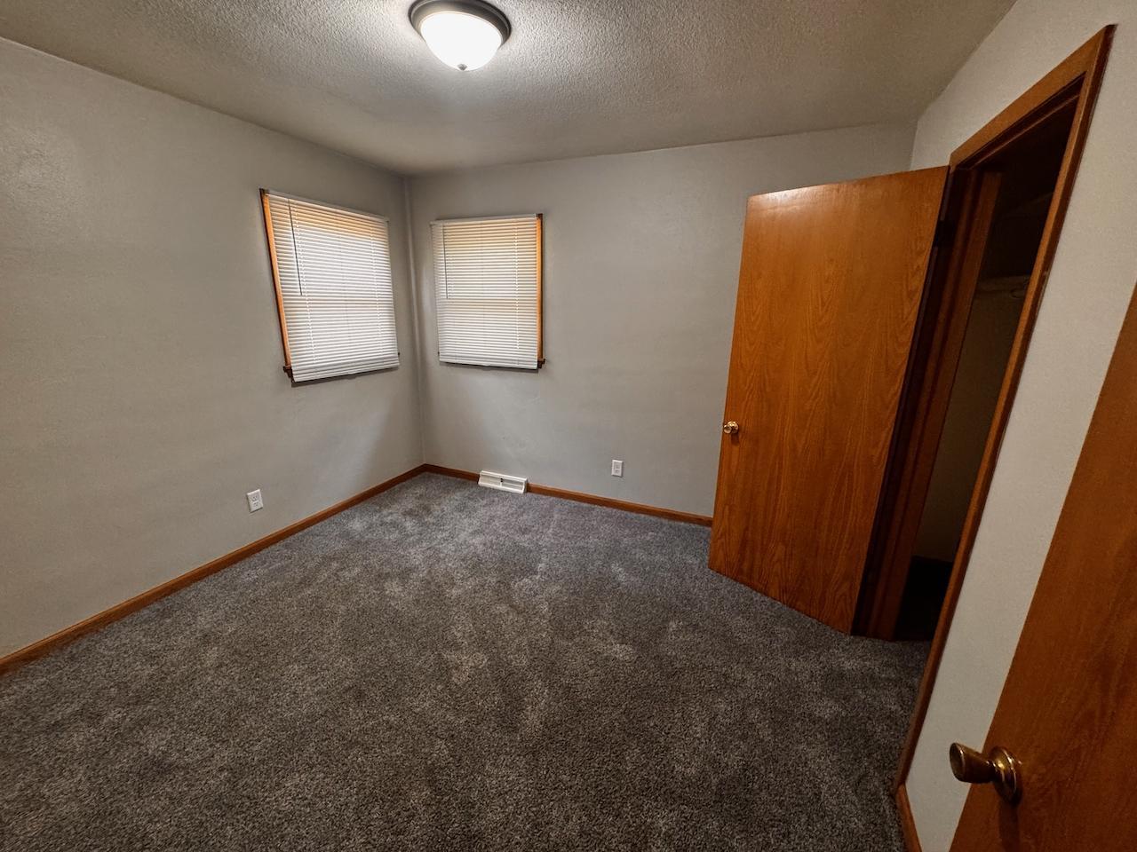 706 20th Street N, Moorhead MN 56560 - Photo 16 of 27