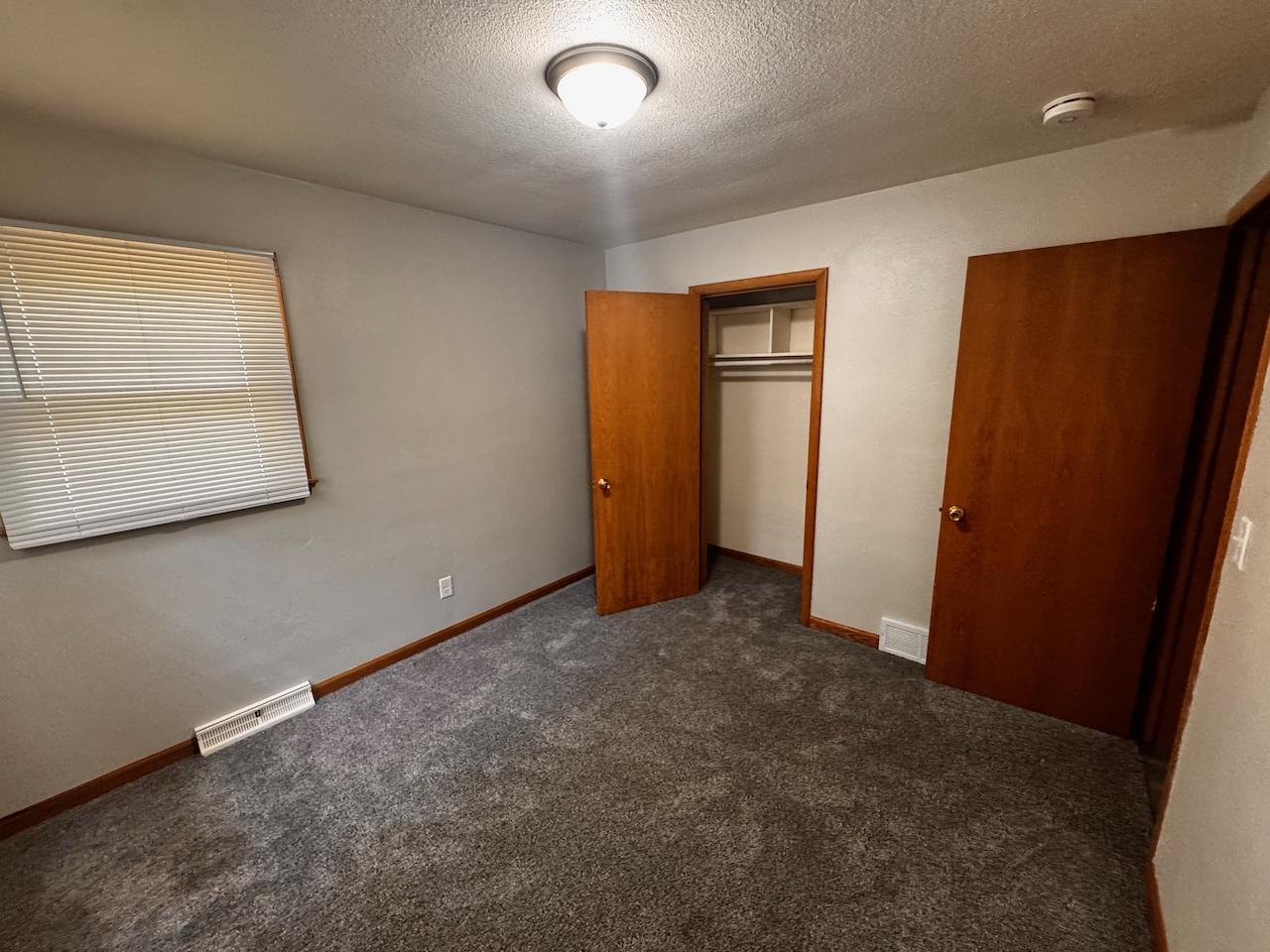 706 20th Street N, Moorhead MN 56560 - Photo 17 of 27