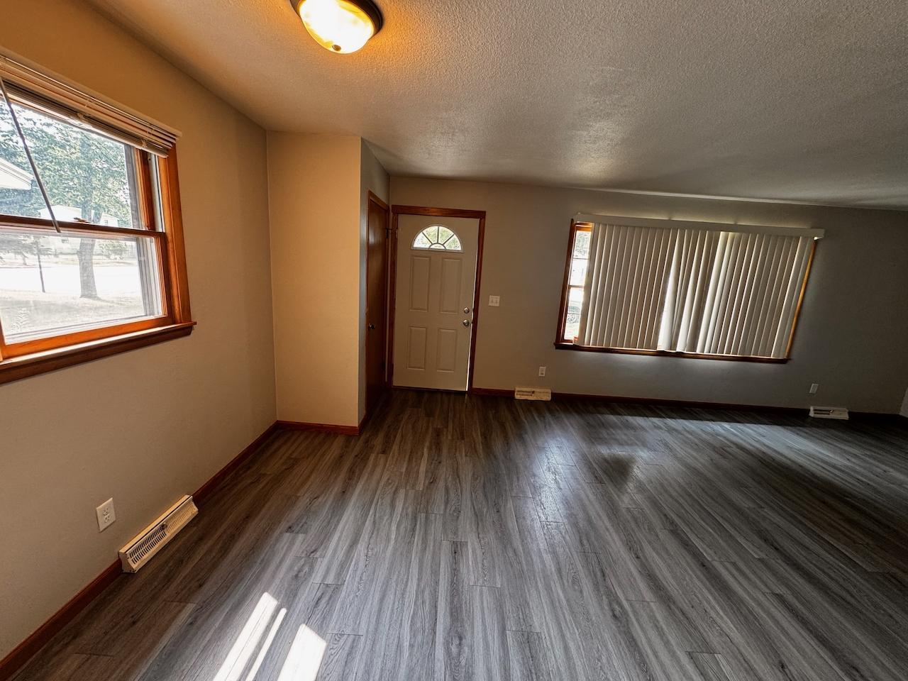 706 20th Street N, Moorhead MN 56560 - Photo 9 of 27