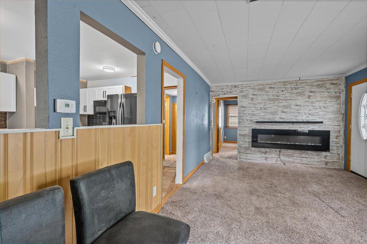 1957 single family home for sale at 609 Center Street S in Wahpeton, ND — 2 bed, 1 bath (photo 23 of 45)