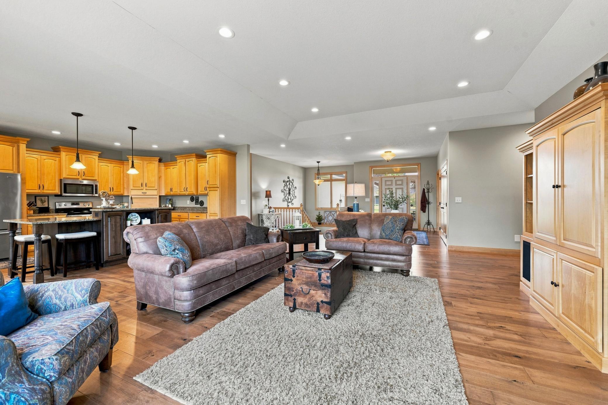 2003 single family home for sale at 1003 Latoka Heights Lane SW in Alexandria, MN — 5 bed, 4 bath (photo 13 of 58)