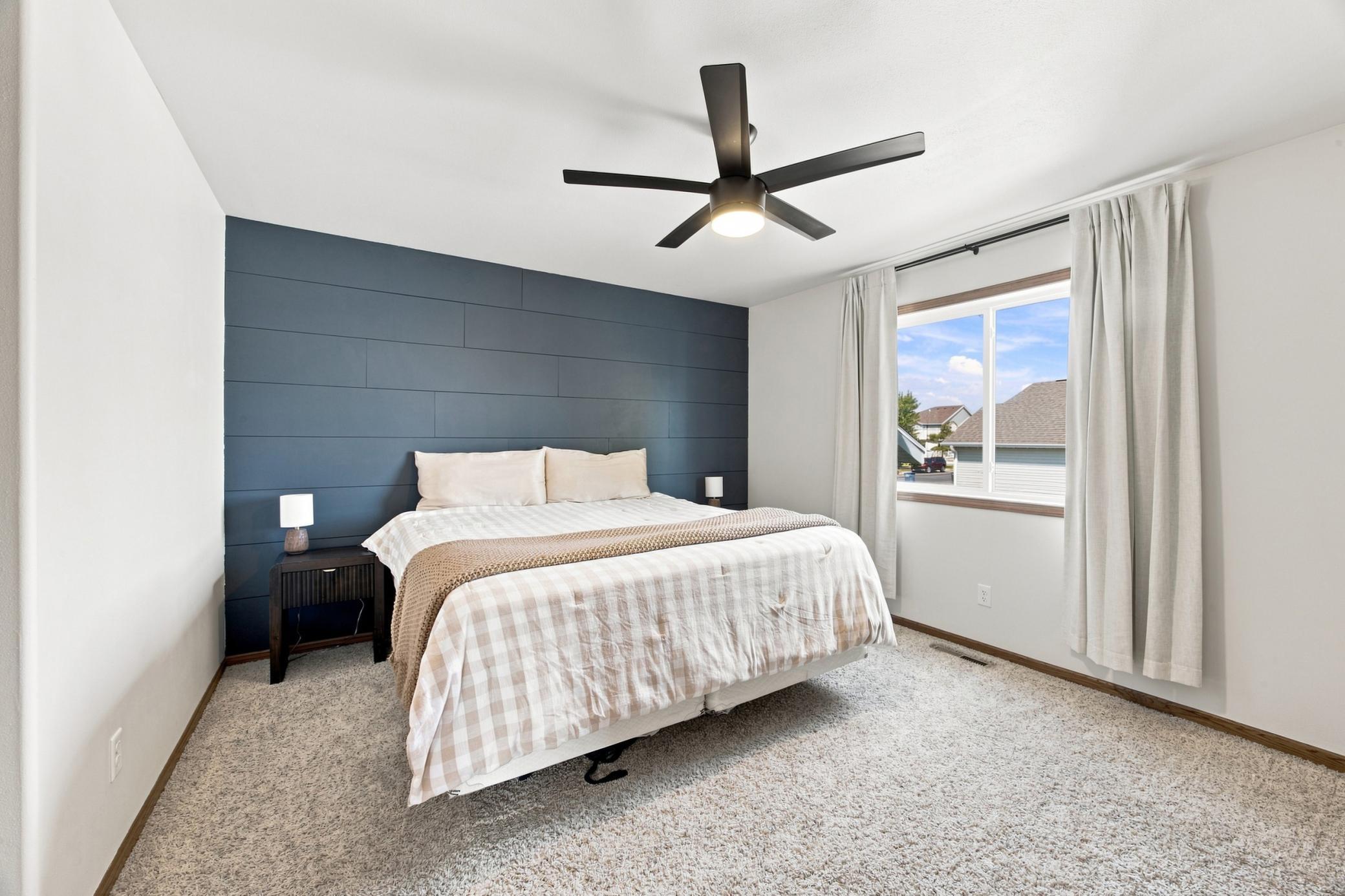2007 single family home for sale at 3650 Taylor Street S in Fargo, ND — 4 bed, 2 bath (photo 13 of 31)