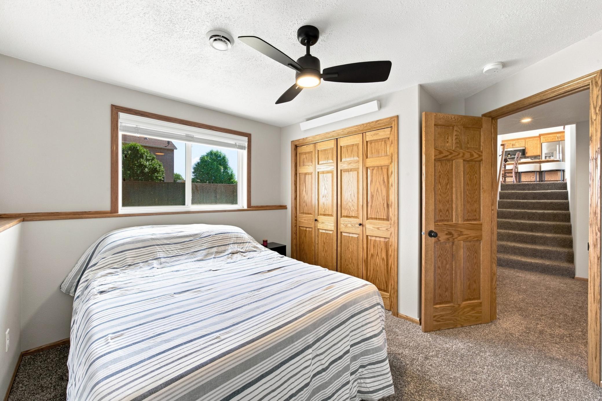 2007 single family home for sale at 3650 Taylor Street S in Fargo, ND — 4 bed, 2 bath (photo 26 of 31)