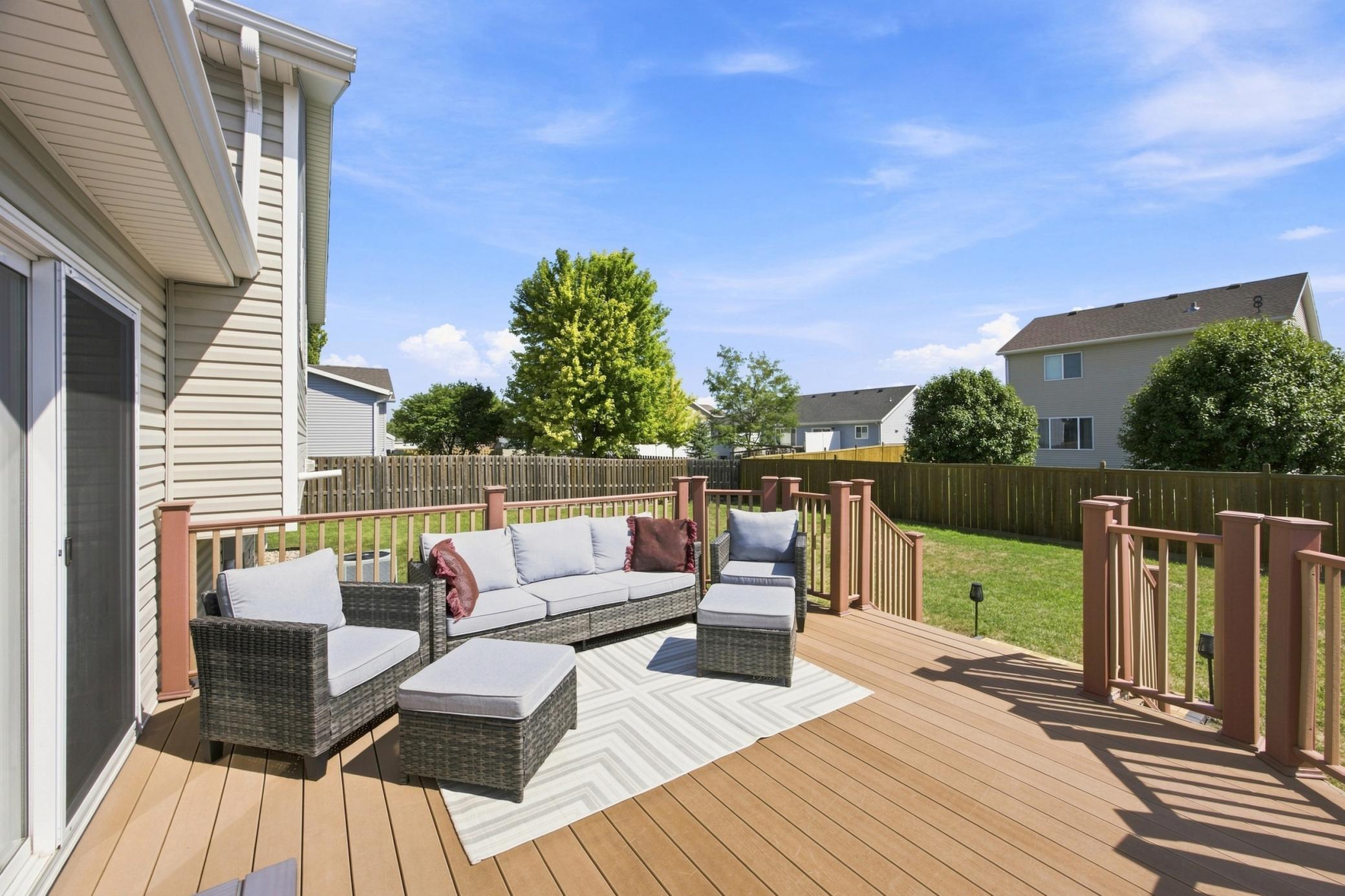 2007 single family home for sale at 3650 Taylor Street S in Fargo, ND — 4 bed, 2 bath (photo 4 of 31)