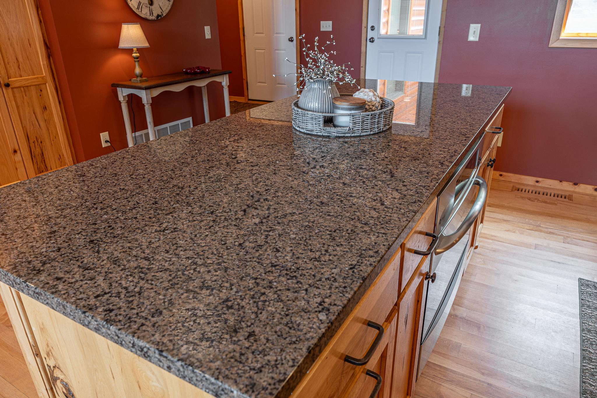 2007 single family home for sale at 2392 Fahrenholz Road NE in Longville, MN — 4 bed, 4 bath (photo 14 of 82)