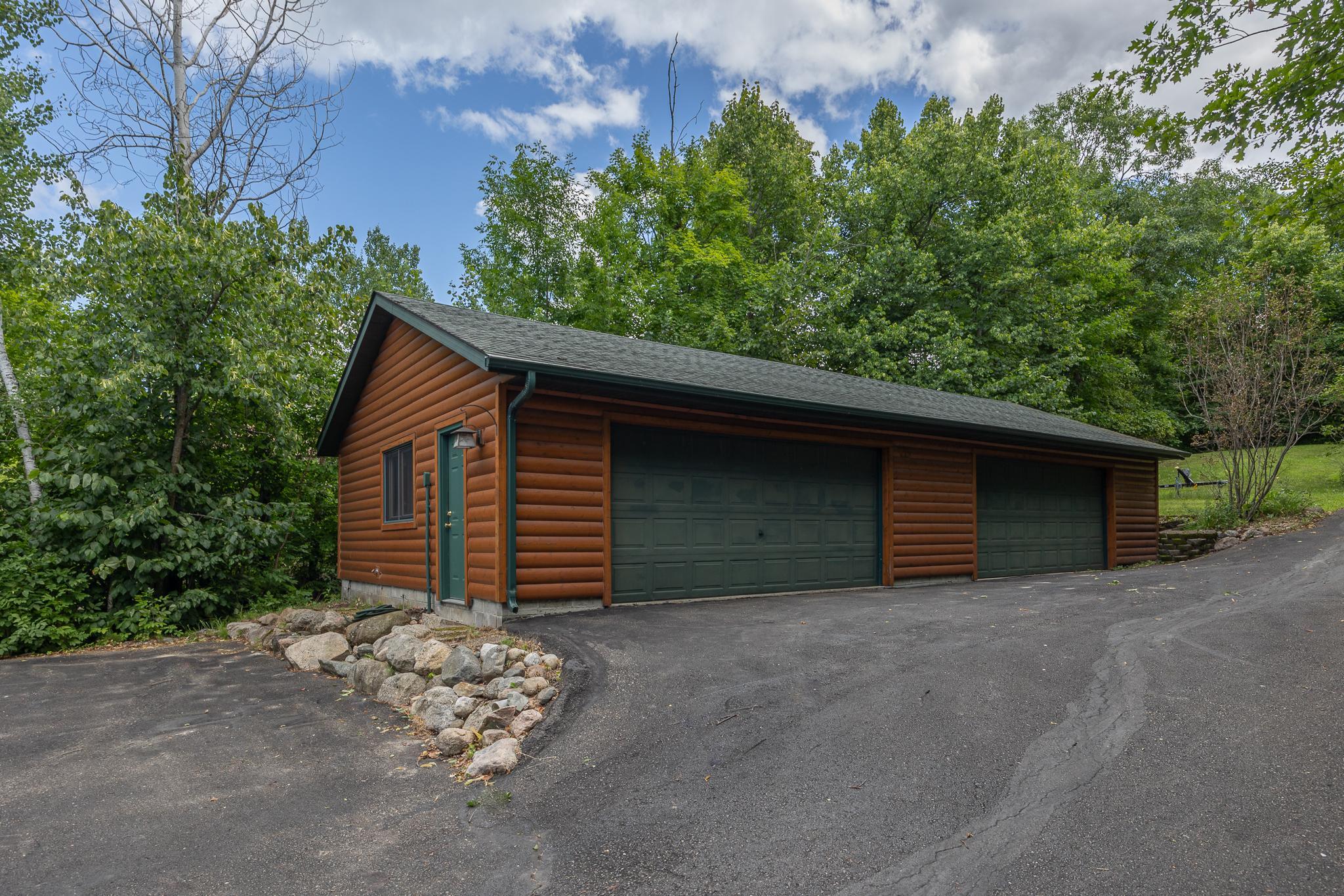 2007 single family home for sale at 2392 Fahrenholz Road NE in Longville, MN — 4 bed, 4 bath (photo 8 of 82)
