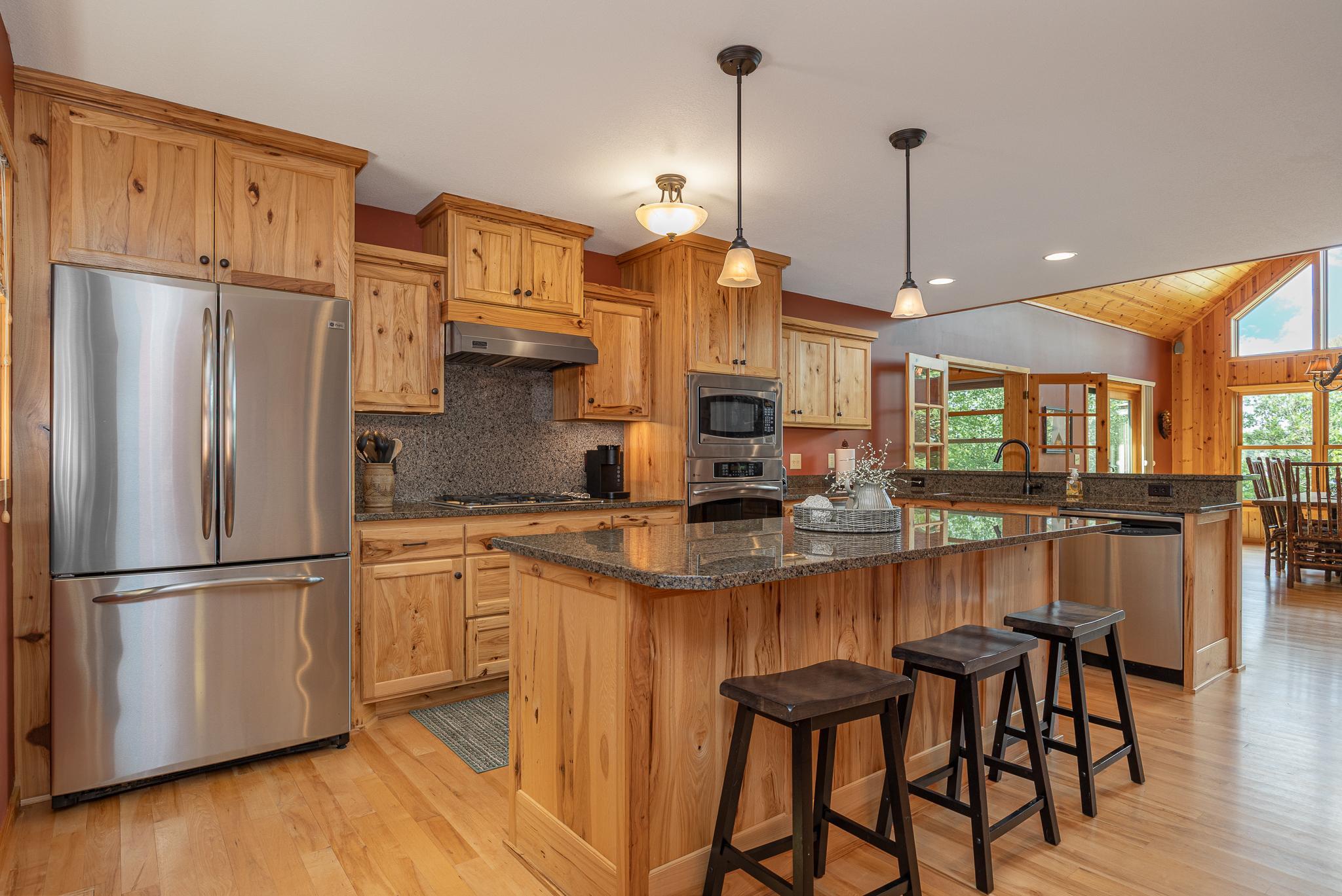 2007 single family home for sale at 2392 Fahrenholz Road NE in Longville, MN — 4 bed, 4 bath (photo 10 of 82)