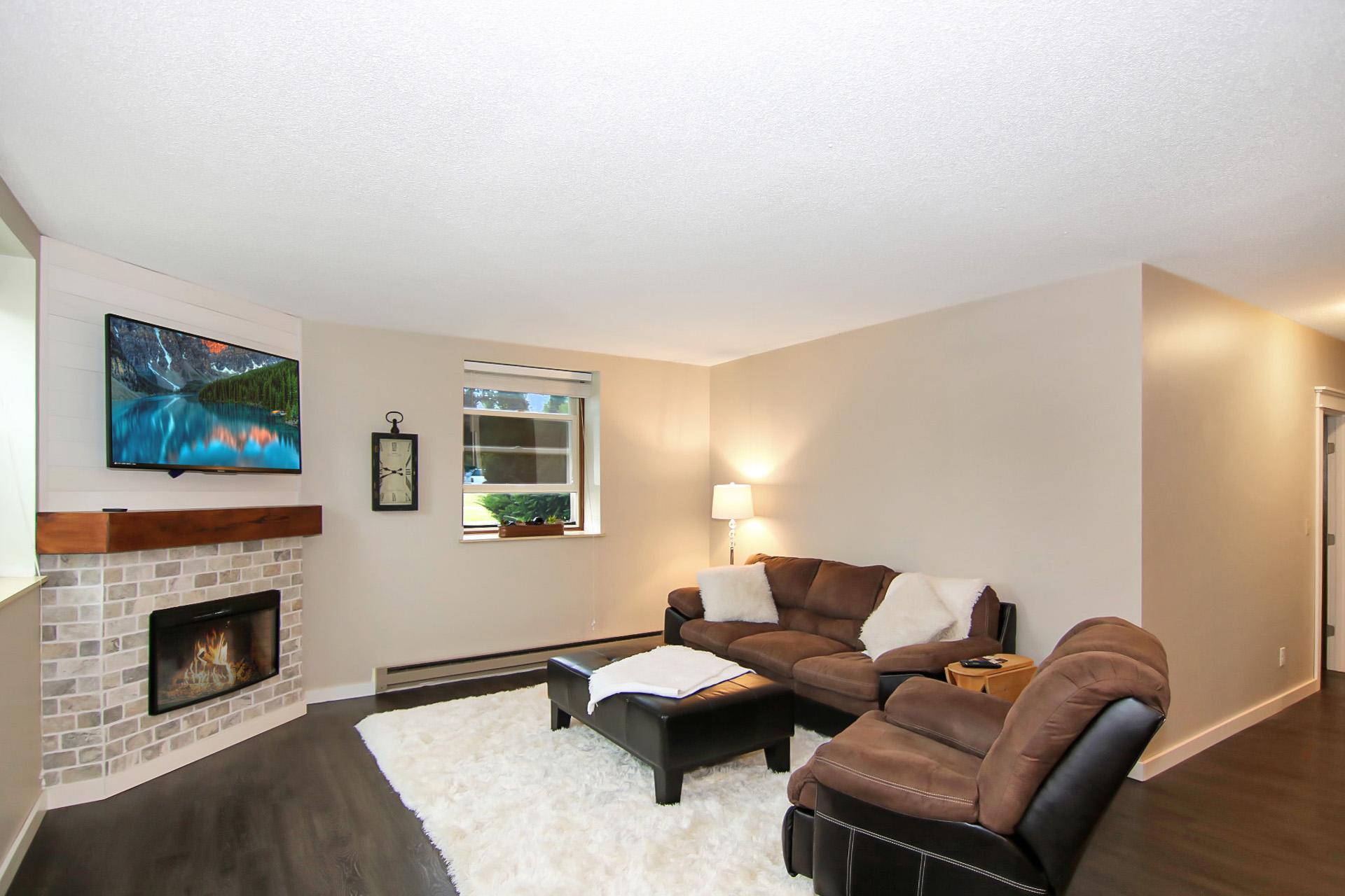 1983 condo for sale at 31018 Rasmussen Road Unit #101 in Pequot Lakes, MN — 1 bed, 1 bath (photo 3 of 26)