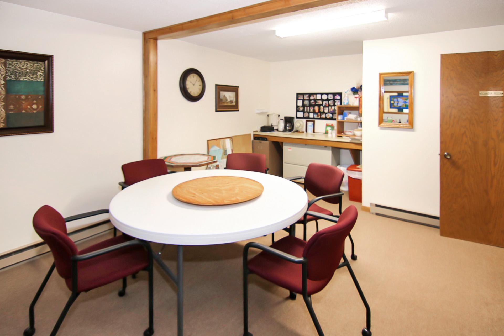 1983 condo for sale at 31018 Rasmussen Road Unit #101 in Pequot Lakes, MN — 1 bed, 1 bath (photo 23 of 26)