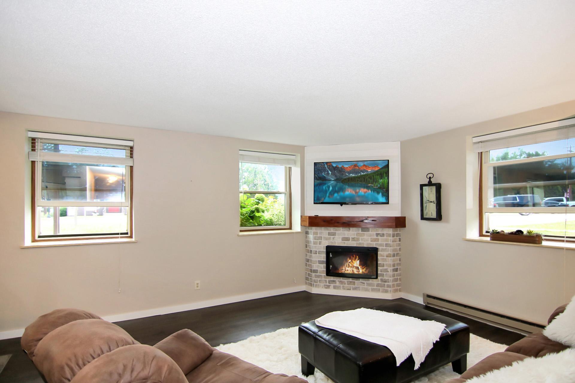1983 condo for sale at 31018 Rasmussen Road Unit #101 in Pequot Lakes, MN — 1 bed, 1 bath (photo 7 of 26)