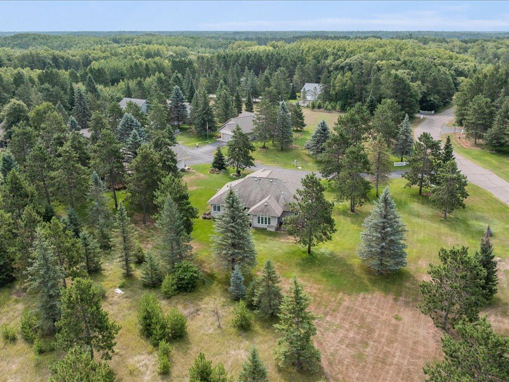 1998 townhouse for sale at 4612 Hemlock Lane in Pequot Lakes, MN — 3 bed, 3 bath (photo 33 of 37)