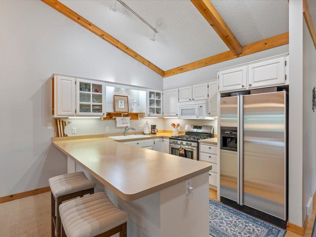 1998 townhouse for sale at 4612 Hemlock Lane in Pequot Lakes, MN — 3 bed, 3 bath (photo 6 of 37)
