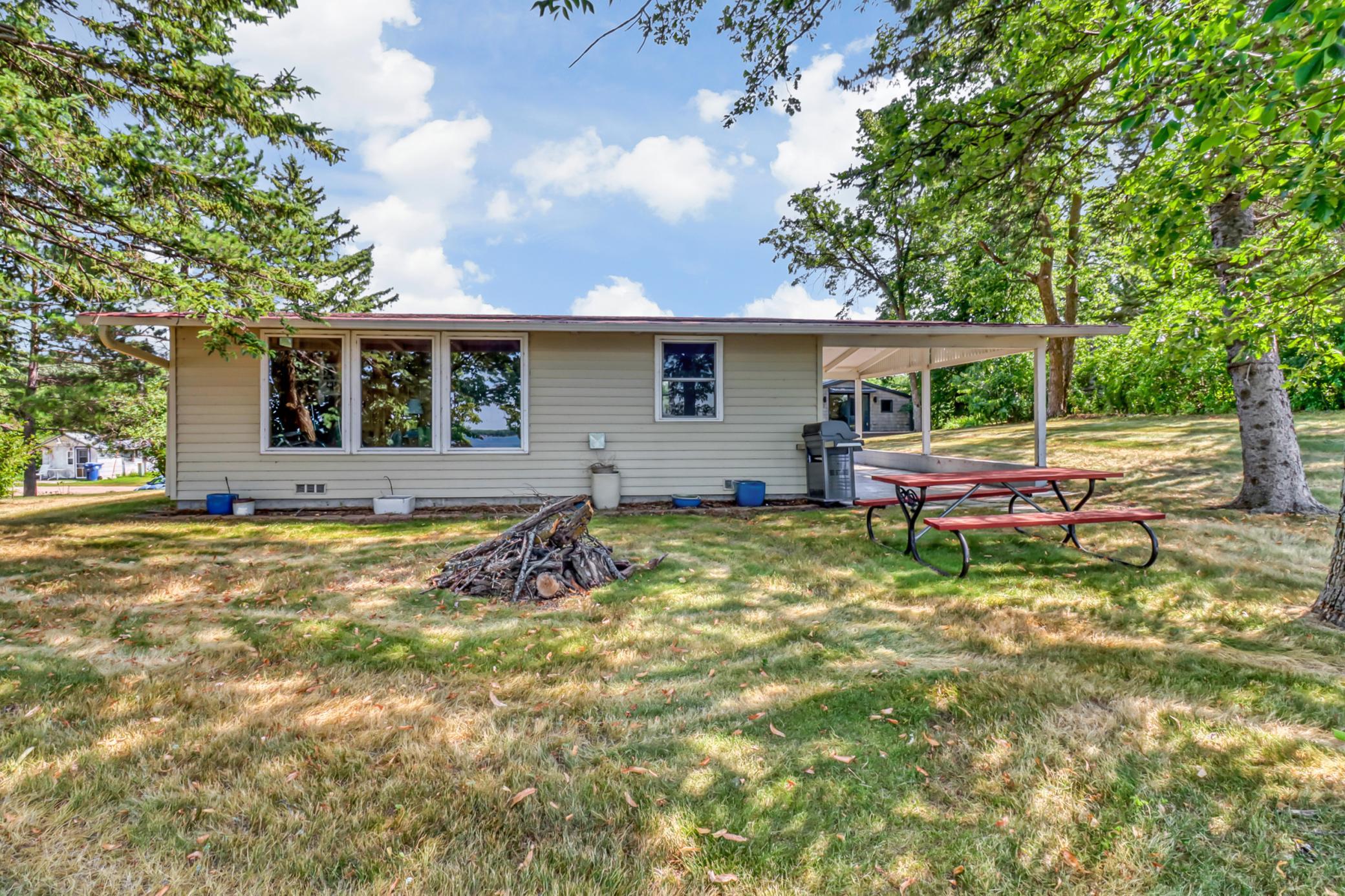1954 single family home for sale at 20971 Summer Haven Road in Pelican Rapids, MN — 3 bed, 2 bath (photo 24 of 52)