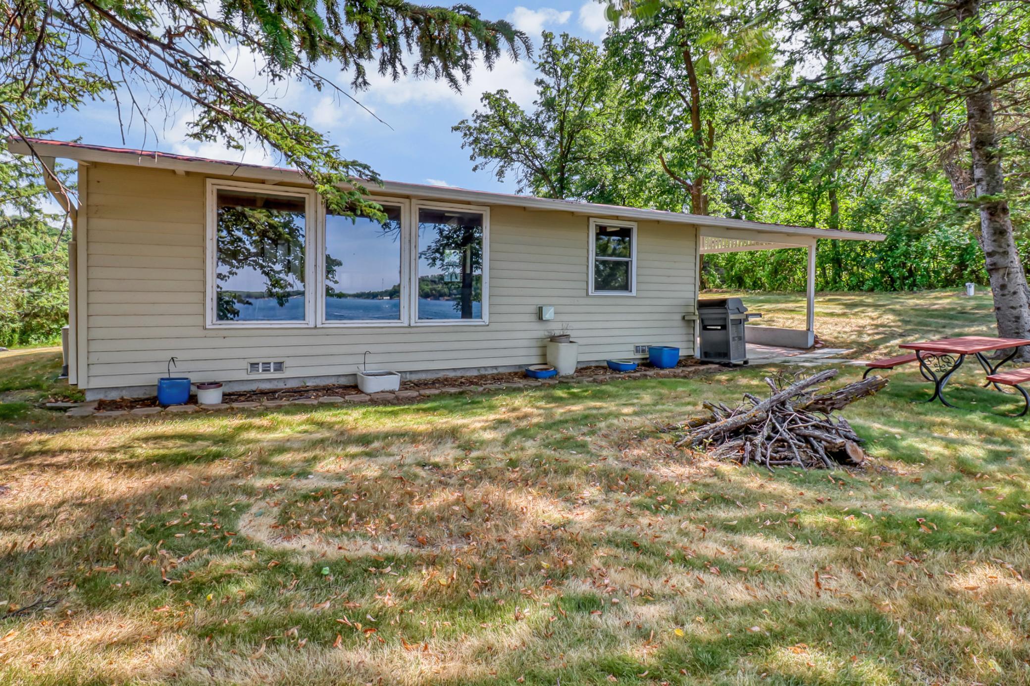 1954 single family home for sale at 20971 Summer Haven Road in Pelican Rapids, MN — 3 bed, 2 bath (photo 7 of 52)