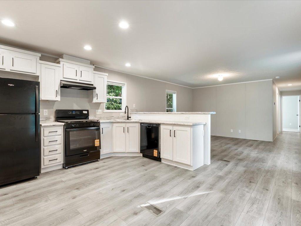 2026 single family home for sale at 37471 Deer Ridge Drive in Crosslake, MN — 3 bed, 2 bath (photo 5 of 42)