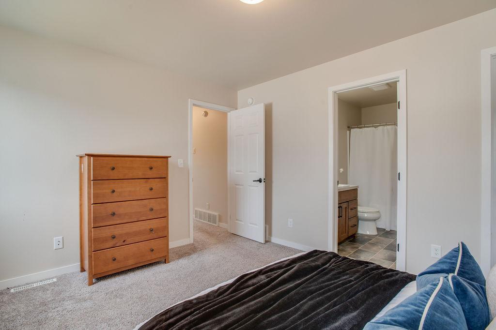 4514 13th Street S, Moorhead MN 56560 - Photo 22 of 44