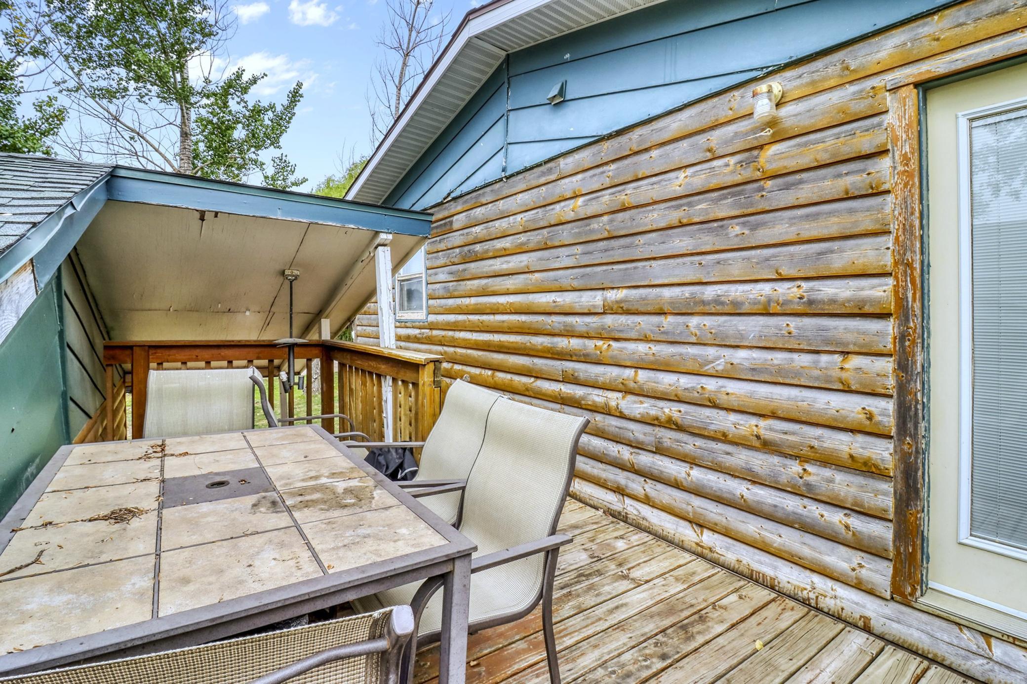 1982 single family home for sale at 105 6th Street in Christine, ND — 4 bed, 2 bath (photo 37 of 38)