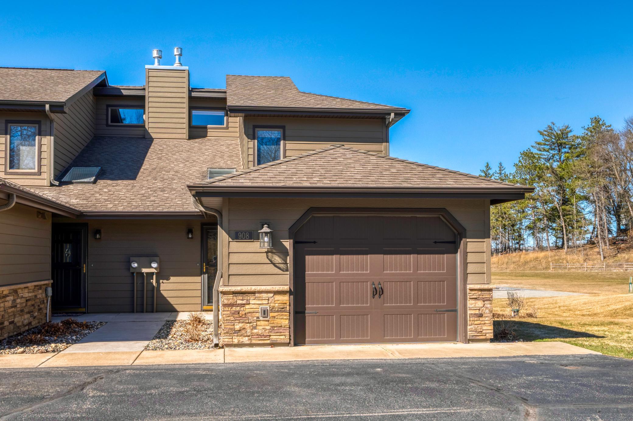 1987 townhouse for sale at 908 Railroad Avenue W in Walker, MN — 2 bed, 3 bath (photo 37 of 44)