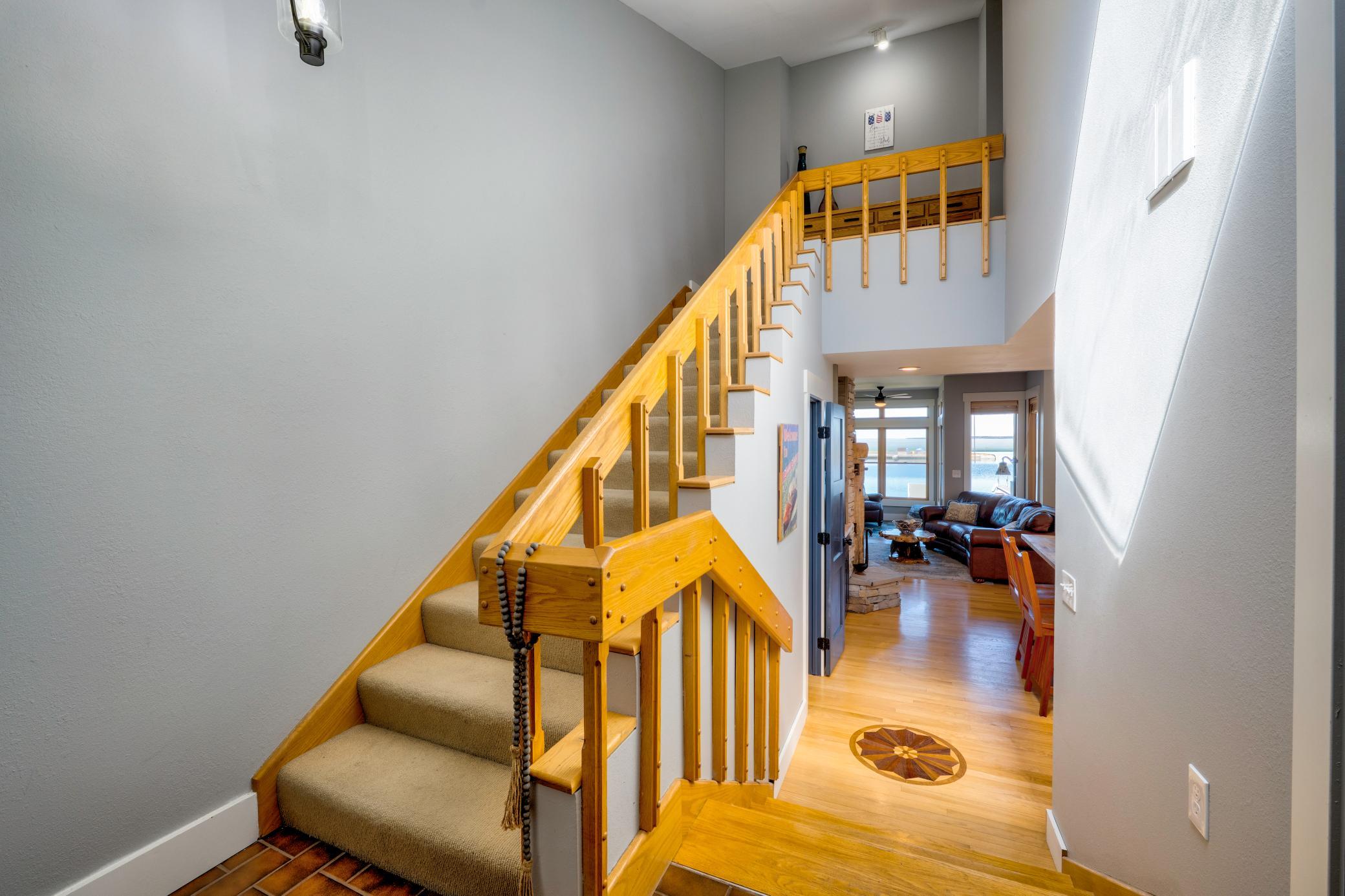 1987 townhouse for sale at 908 Railroad Avenue W in Walker, MN — 2 bed, 3 bath (photo 7 of 44)