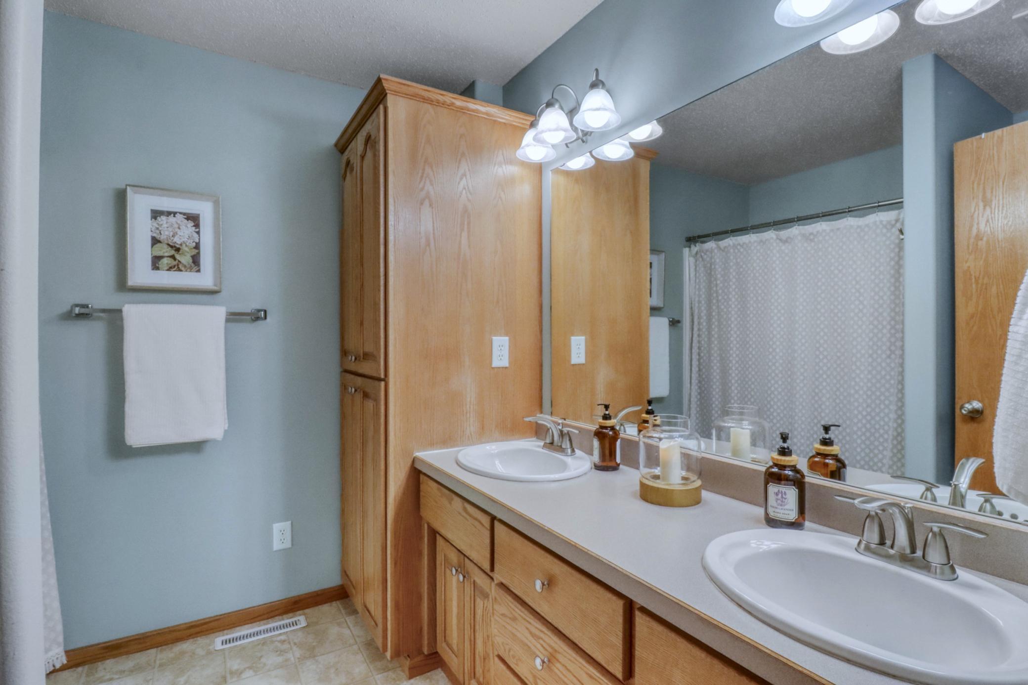 839 16th Avenue W, West Fargo ND 58078 - Photo 33 of 41